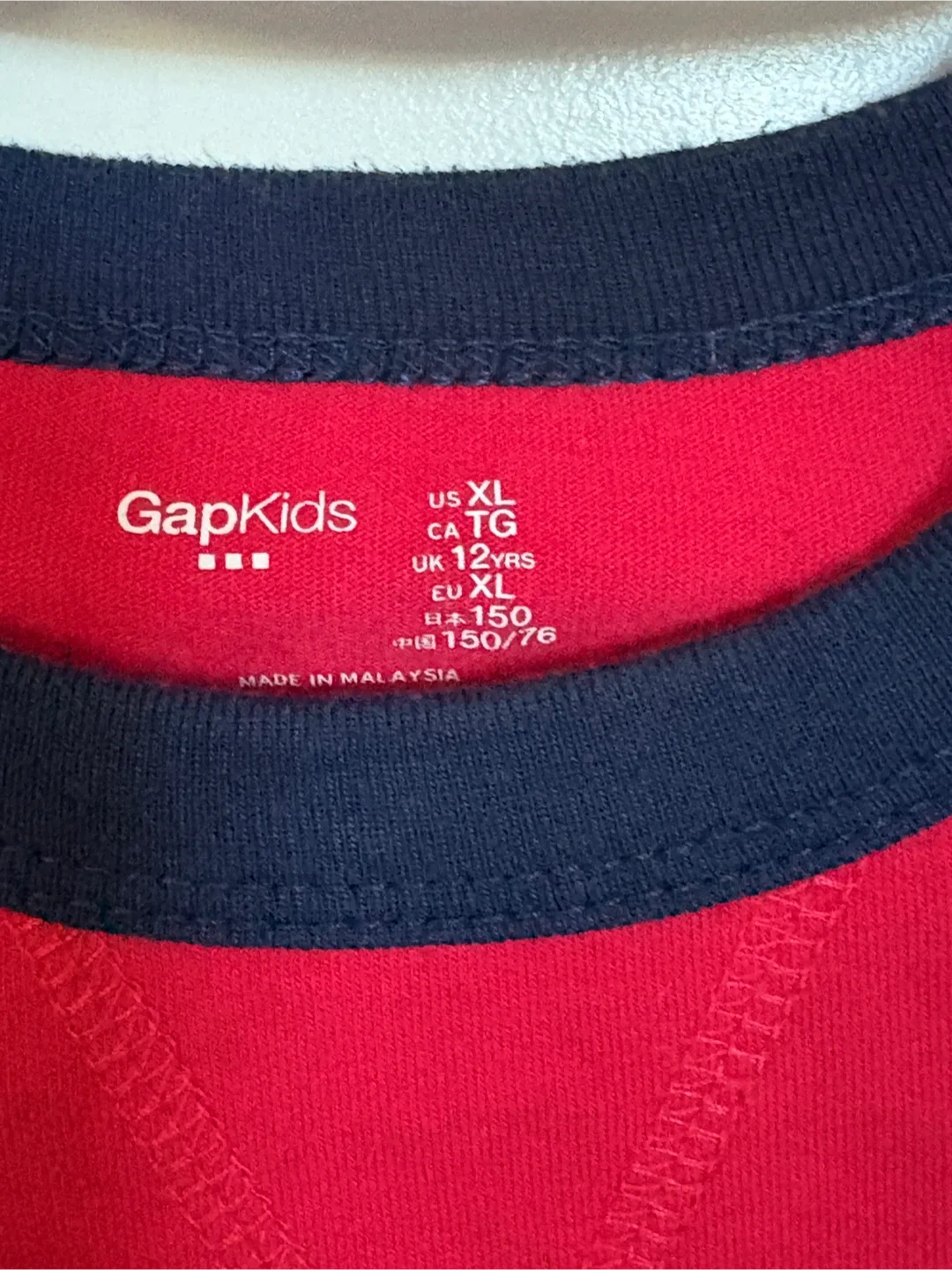 Kids' Clothing Bundle: Disney, Nike, Gap, Size M image indicator(7)