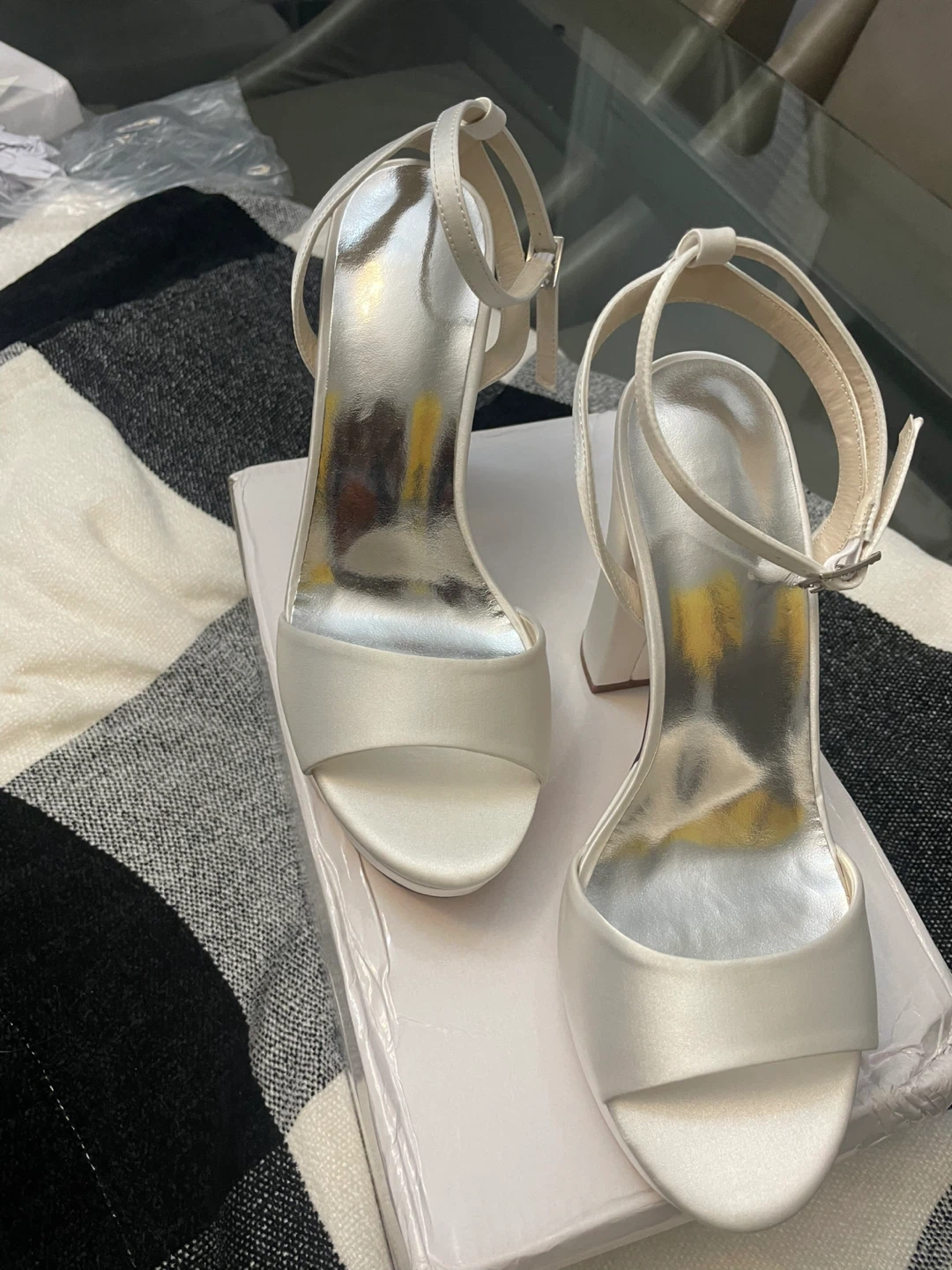 White Heels - photo 2