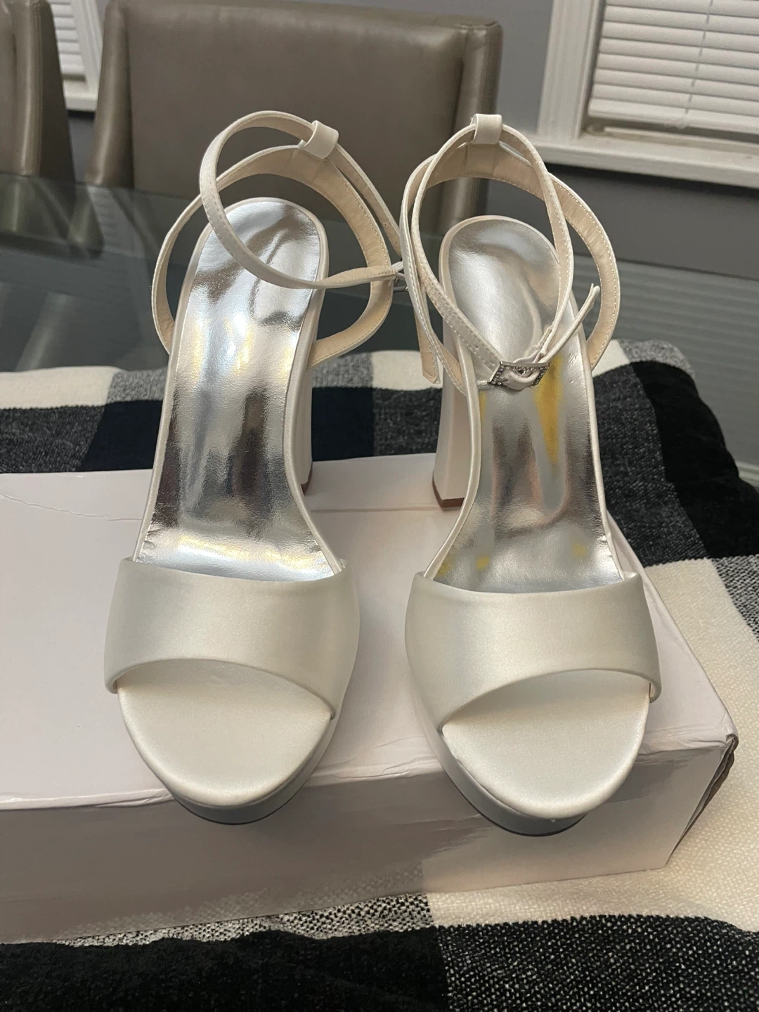 White Heels - photo 5