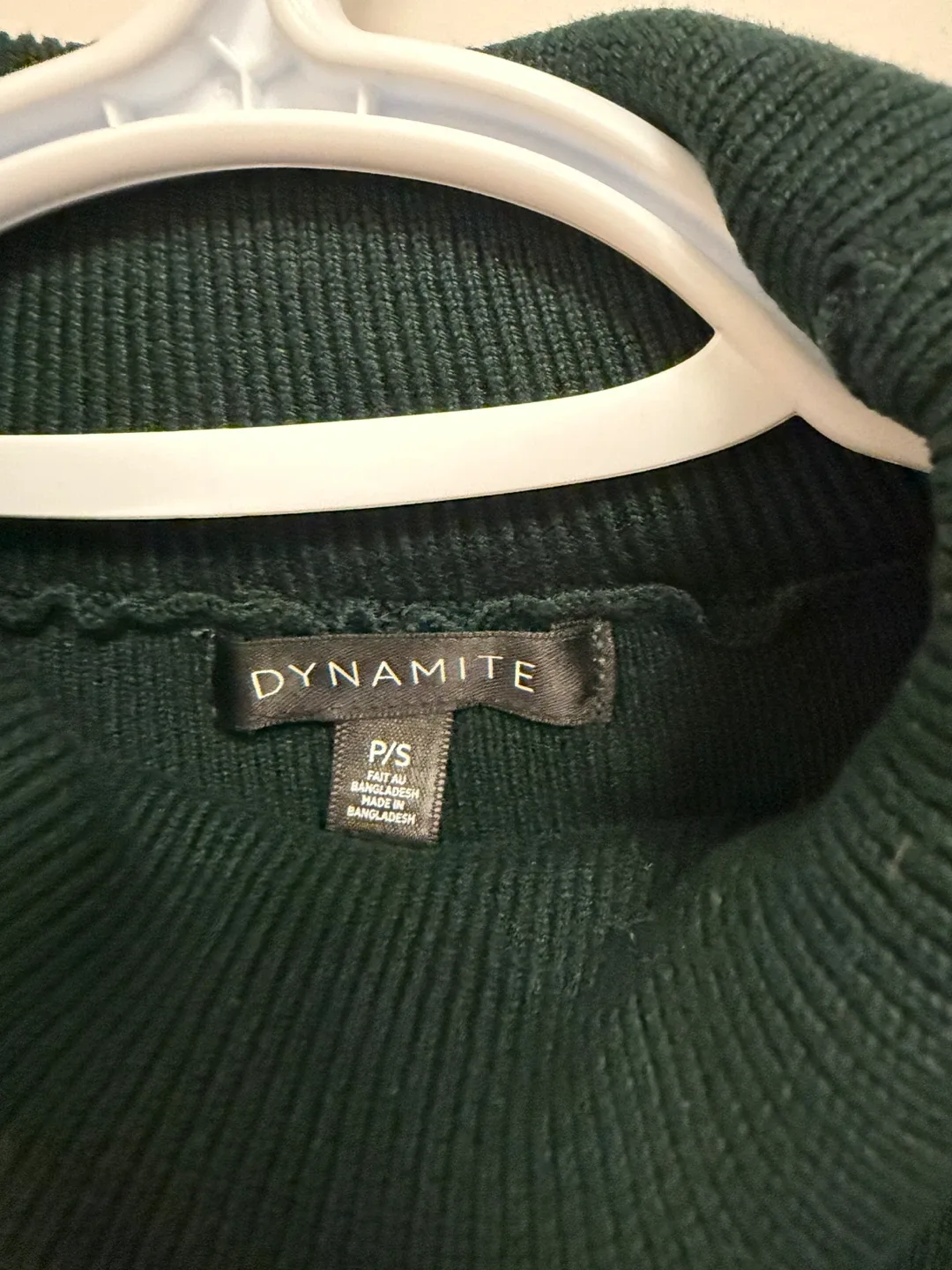Dynamite Green Turtleneck - Size Small thumbnail