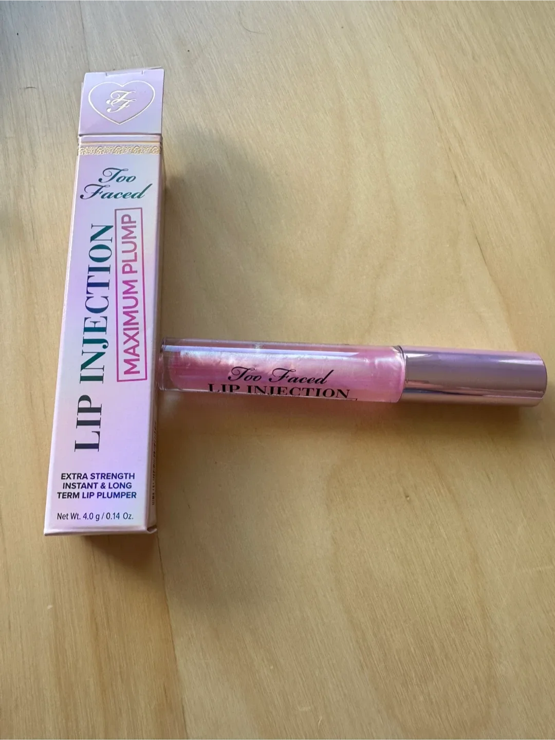 Too Faced Lip Injection Maximum Plump - New image indicator(3)