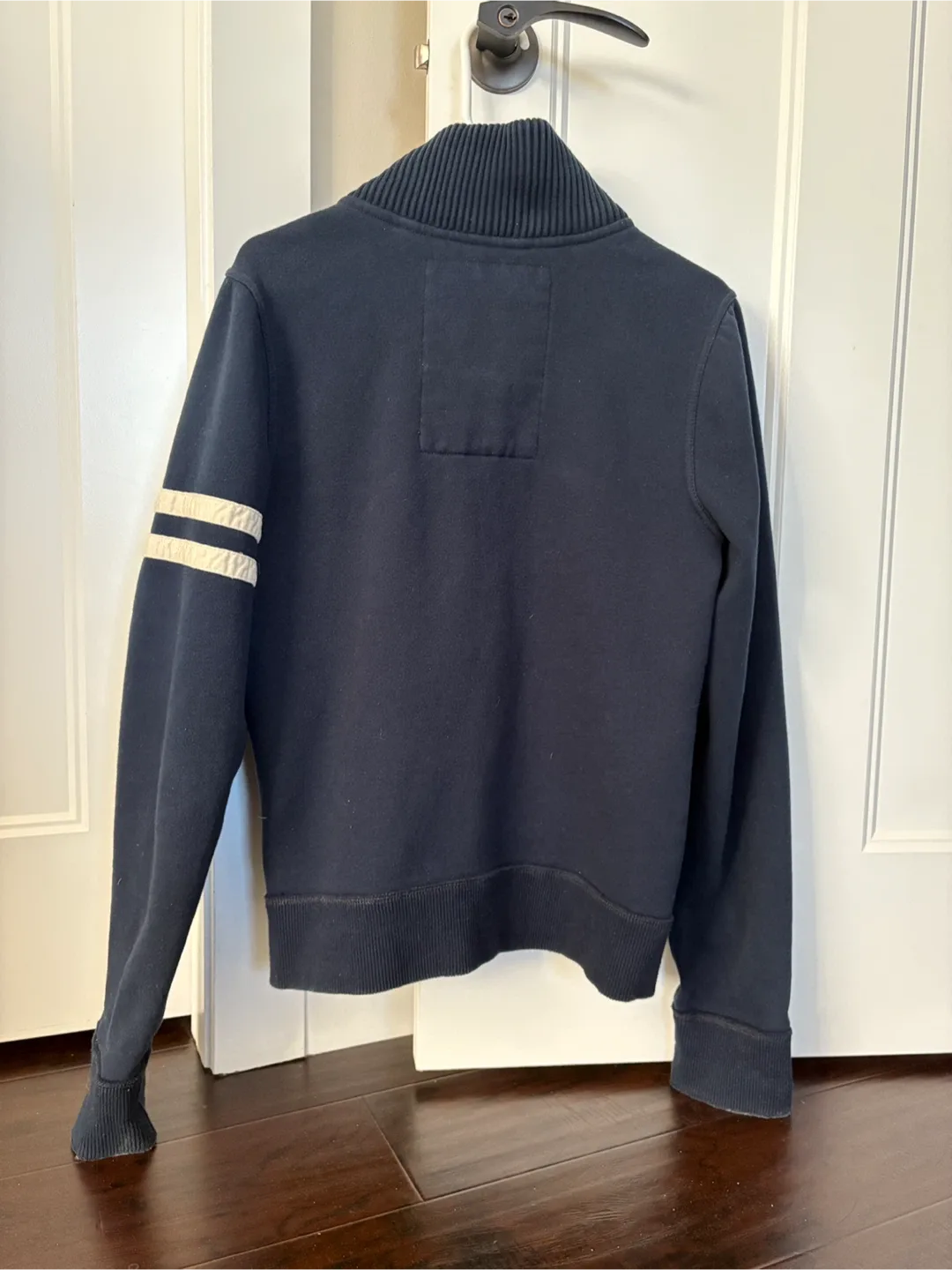 Abercrombie & Fitch Navy Blue Jacket - Size Small image indicator(2)