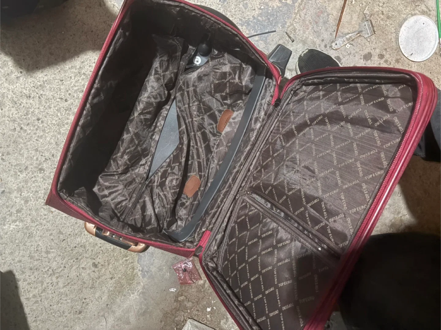 Rolling Suitcase - Burgundy and Blue image indicator(4)