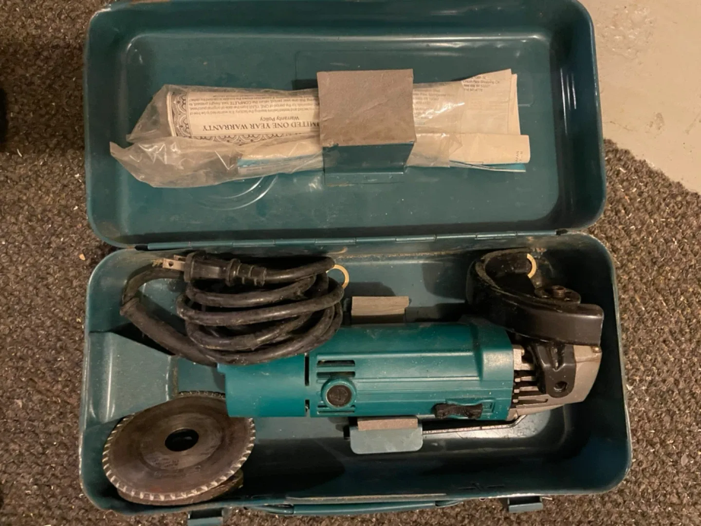 Makita 4 1/2 inch angle grinder used once or twice image indicator(2)