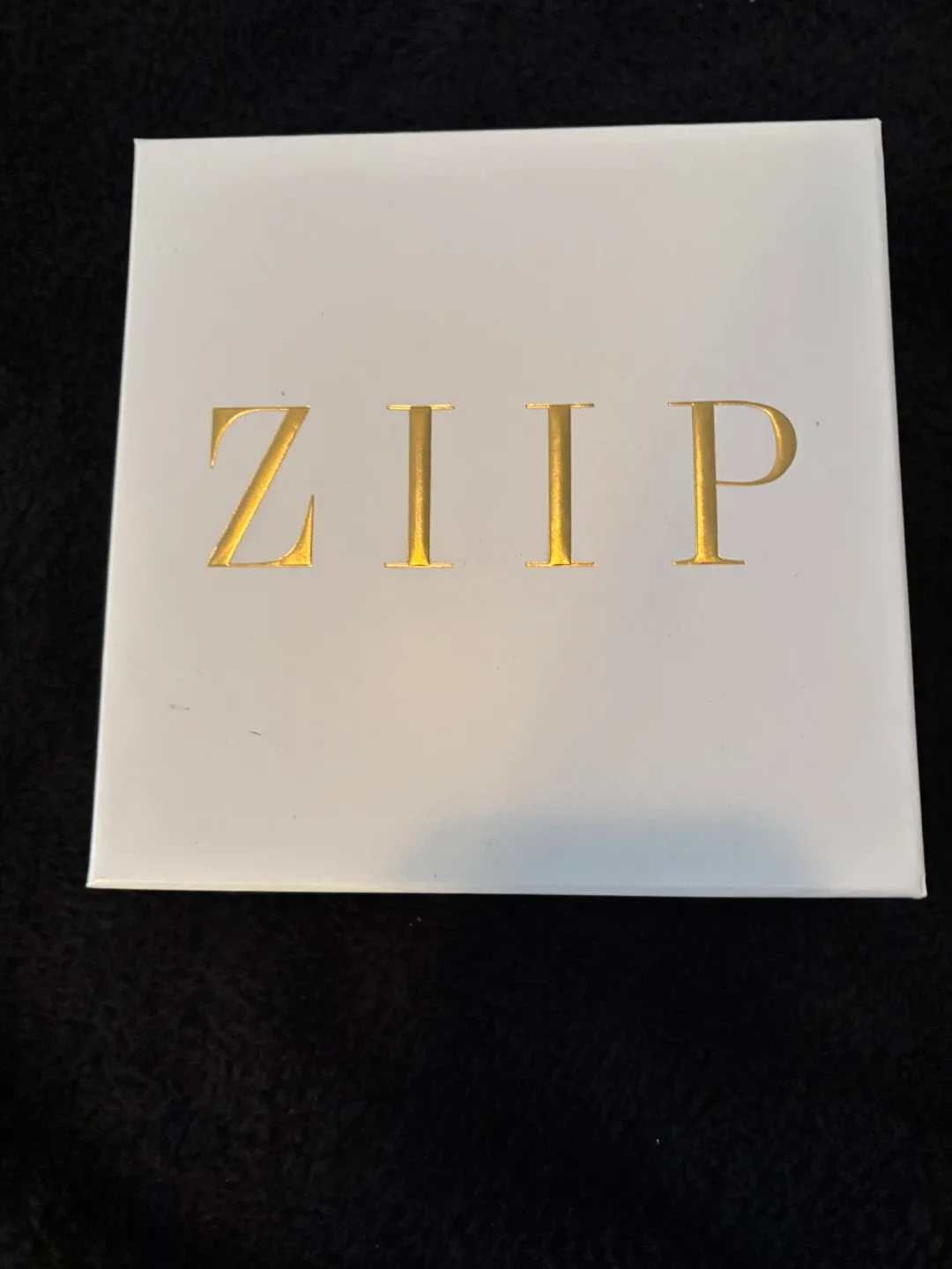 ZIIP GX Microcurrent Skincare Device - Like New image indicator(3)