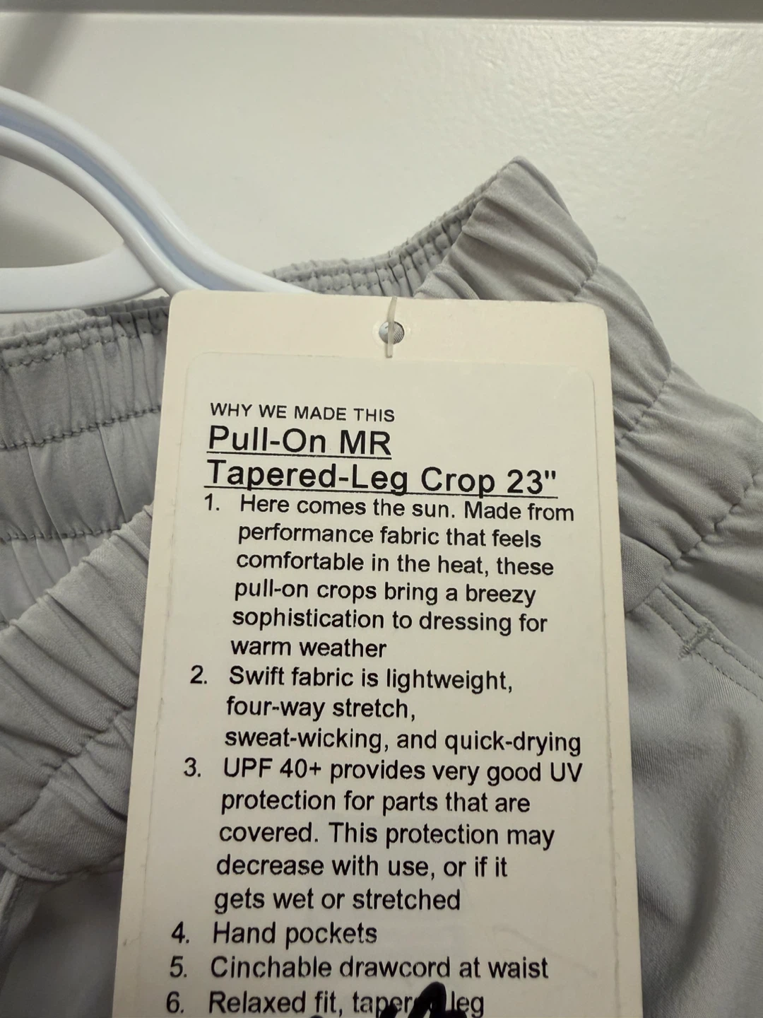Lululemon Pull-On MR Tapered-Leg Crop 23" - Size 6 - photo 2
