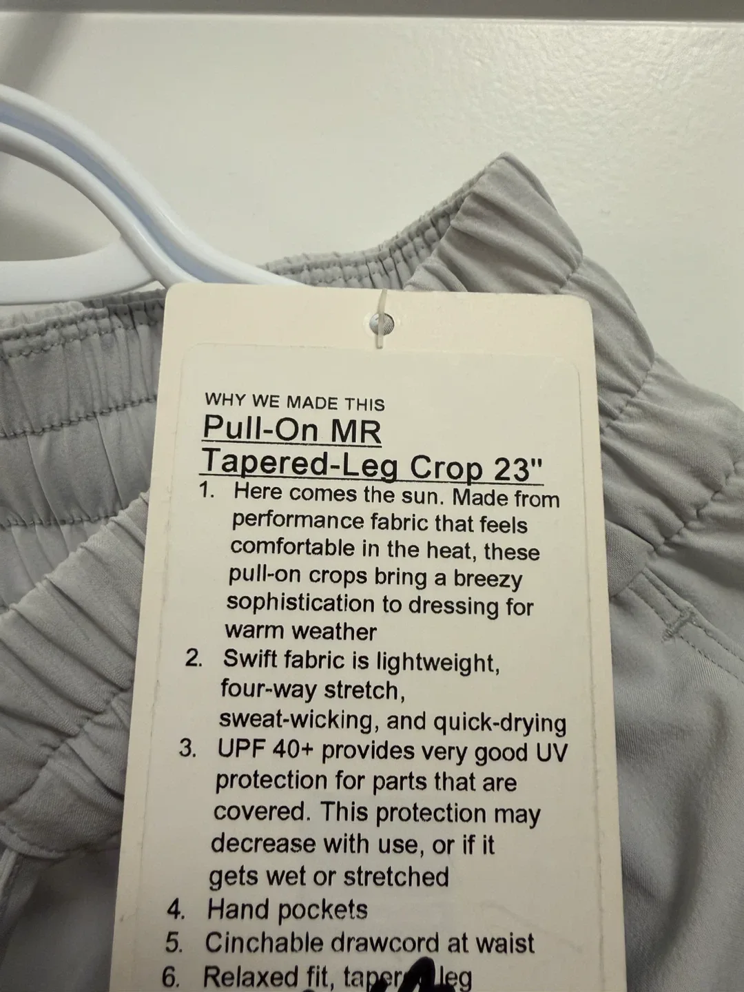 Lululemon Pull-On MR Tapered-Leg Crop 23" - Size 6 image indicator(2)