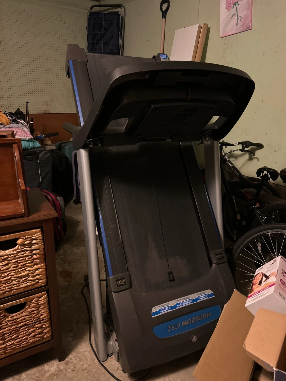 Horizon Fitness Treadmill - photo 3