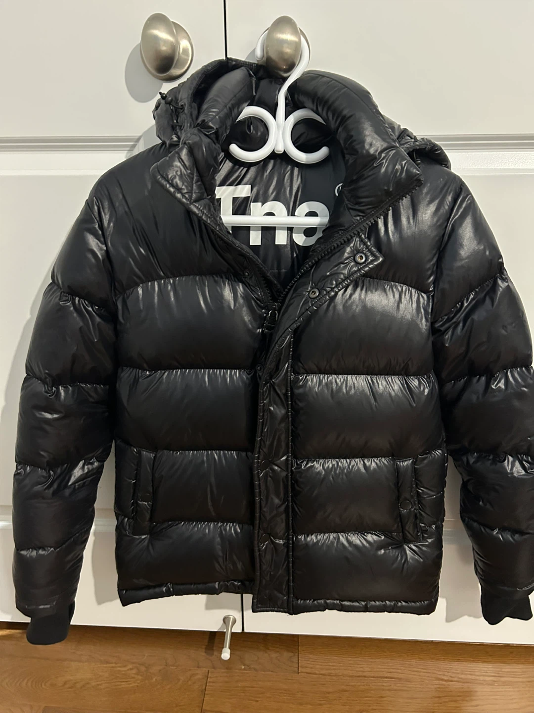 The Aritzia  IPuffer Jacket - Black xxs