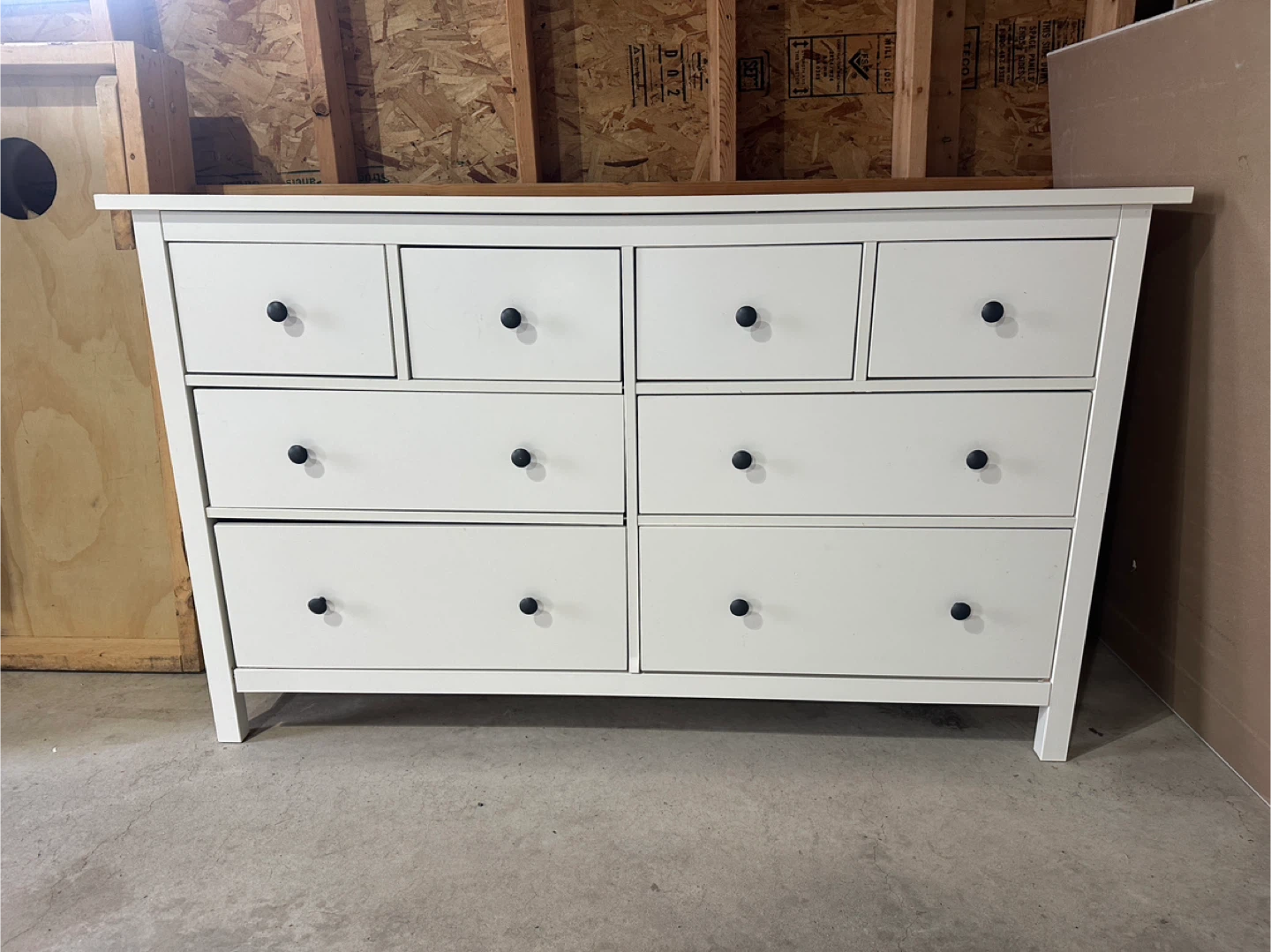 White Dresser with 8 Drawers PENDING
