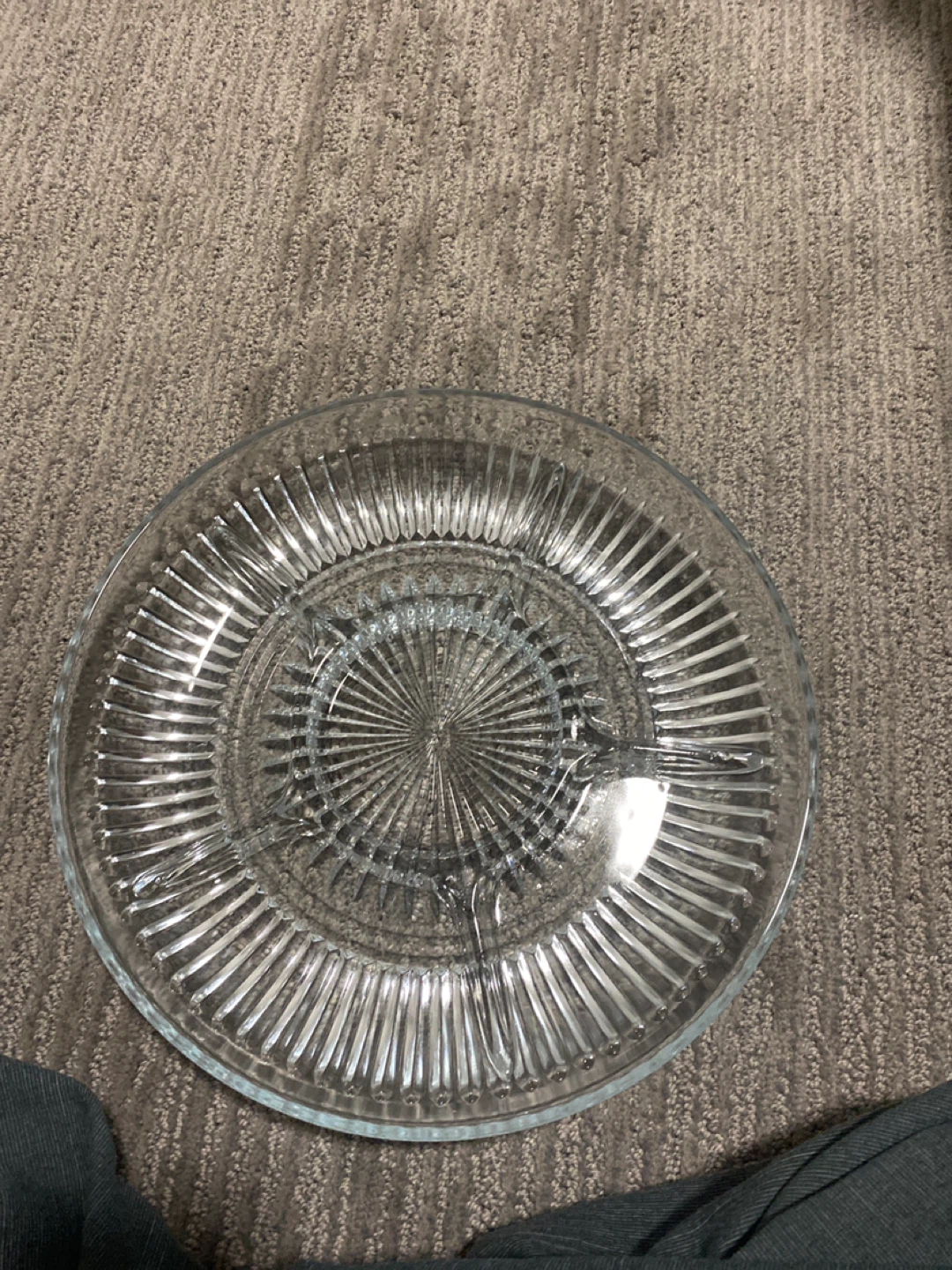 Divided Glass Nibble Plate made out of glass - photo 2