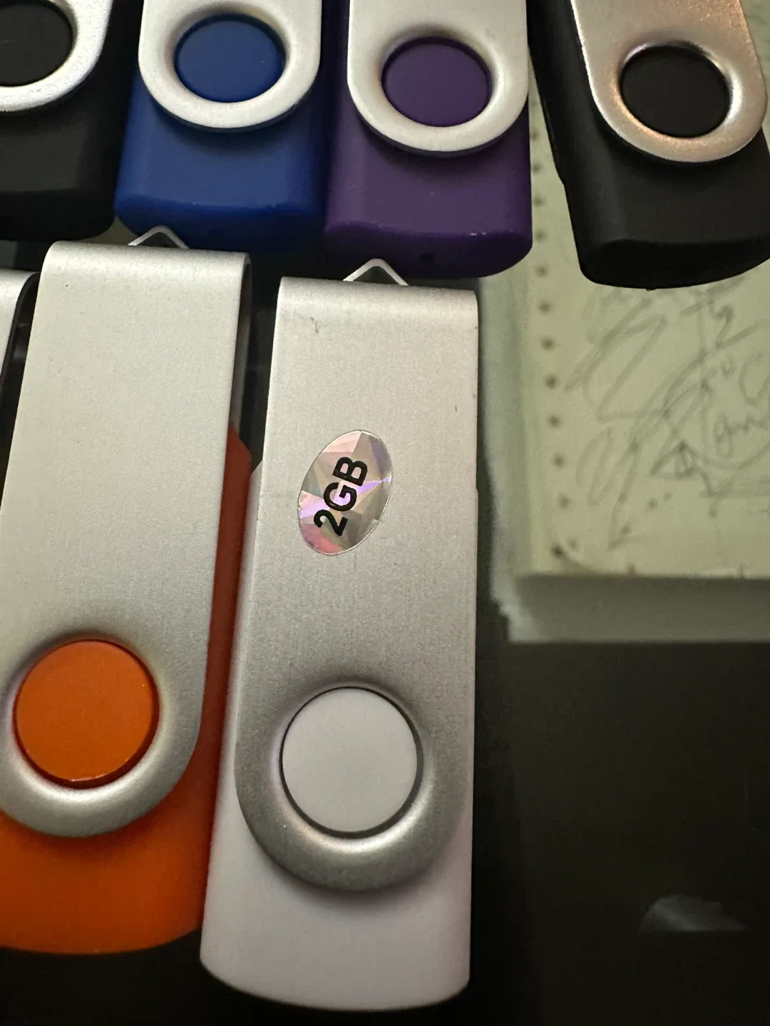 2GB USB Flash Drives - Assorted Colors image indicator(2)