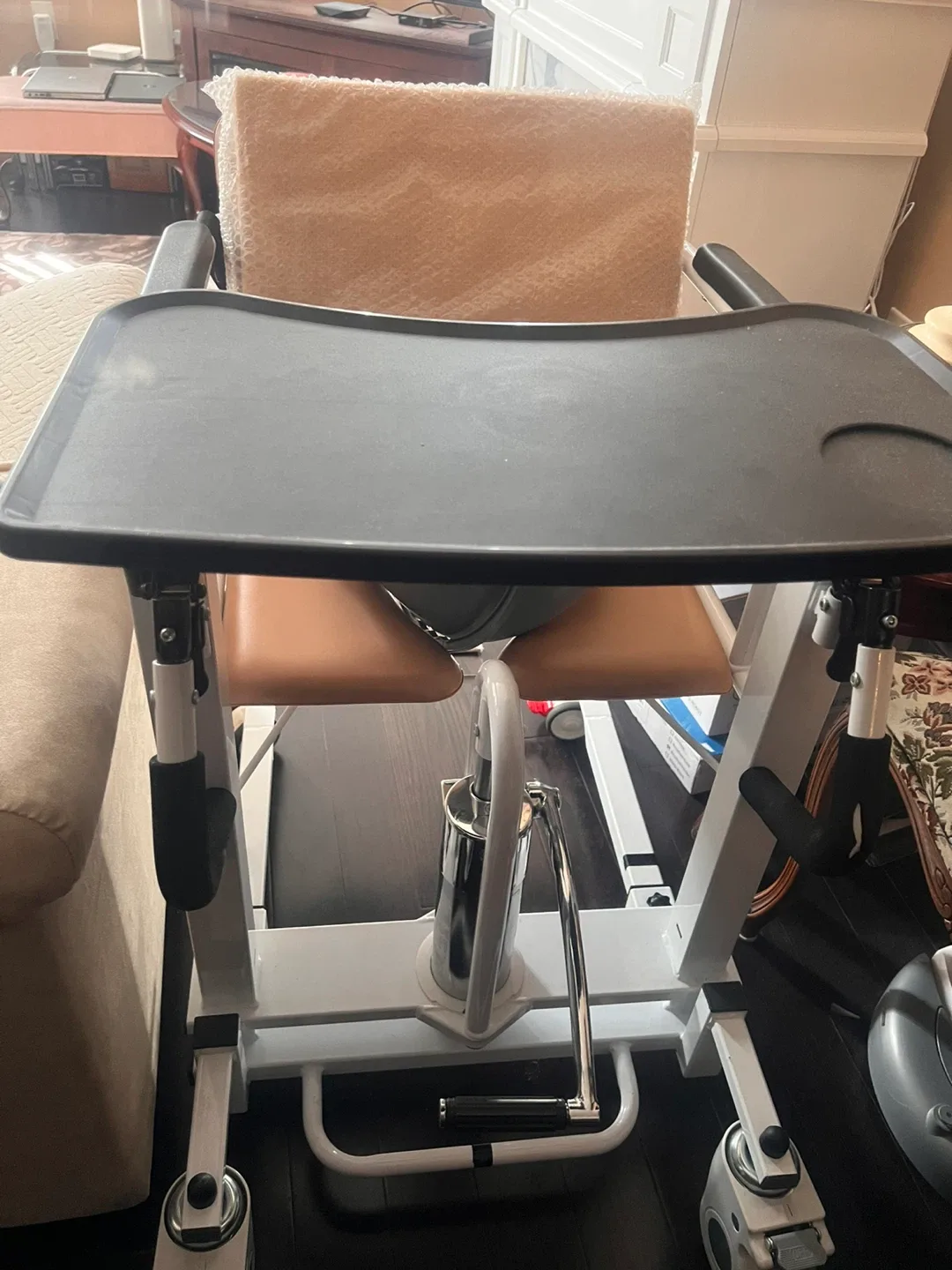 Rolling Walker with Seat and Tray image indicator(4)