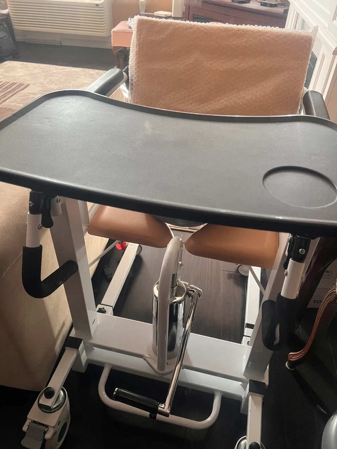 Rolling Walker with Seat and Tray image indicator(5)