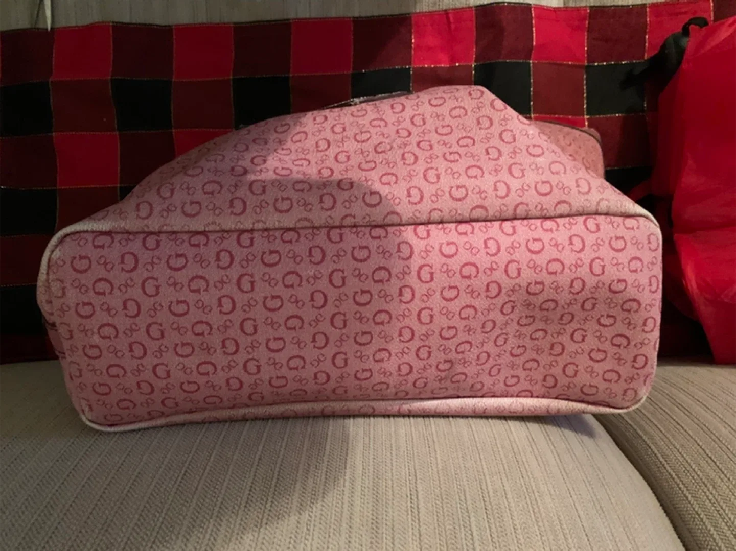 Guess Pink Tote Bag image indicator(3)