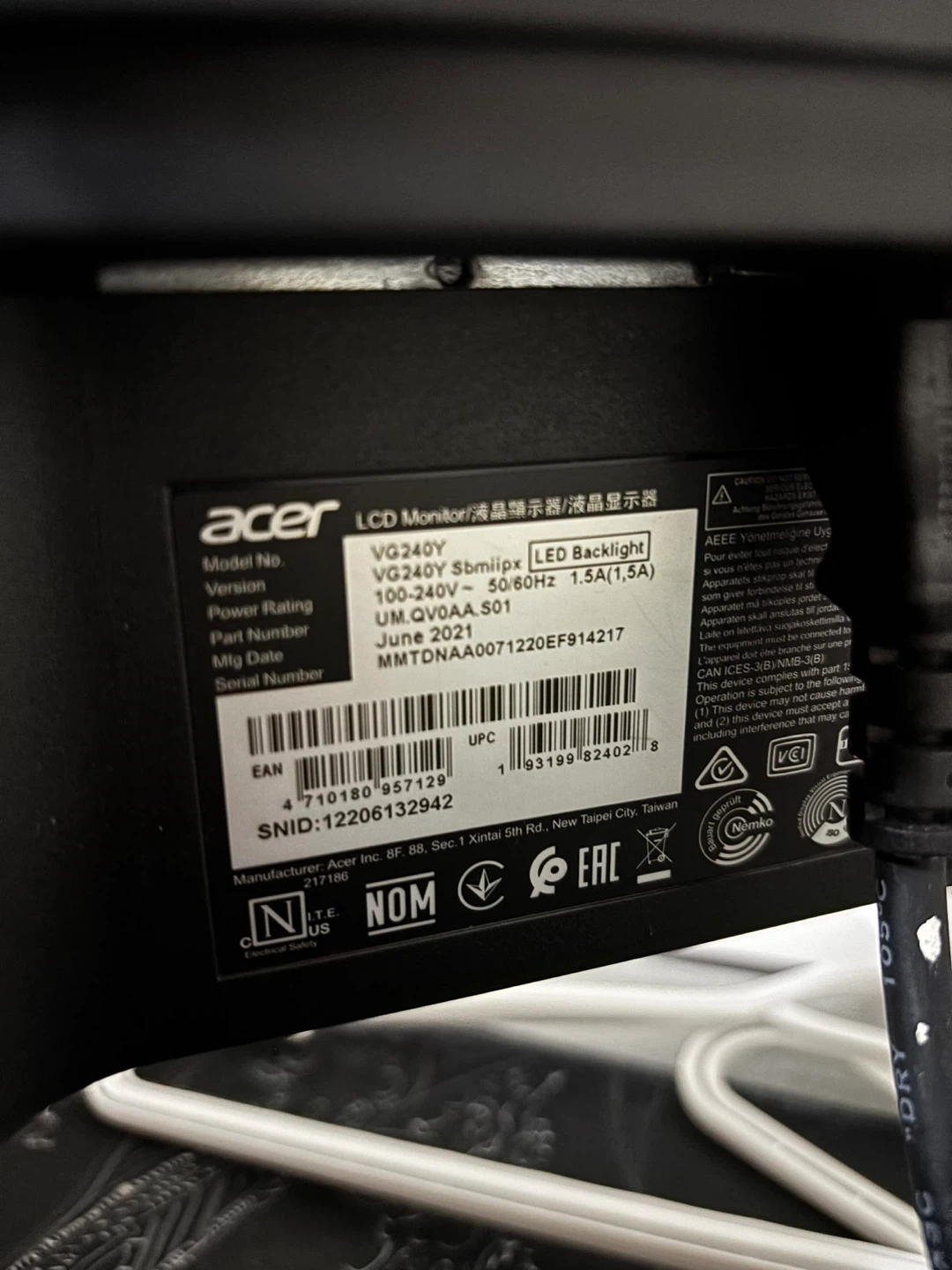 Acer VG240Y 24" LCD Monitor - photo 3