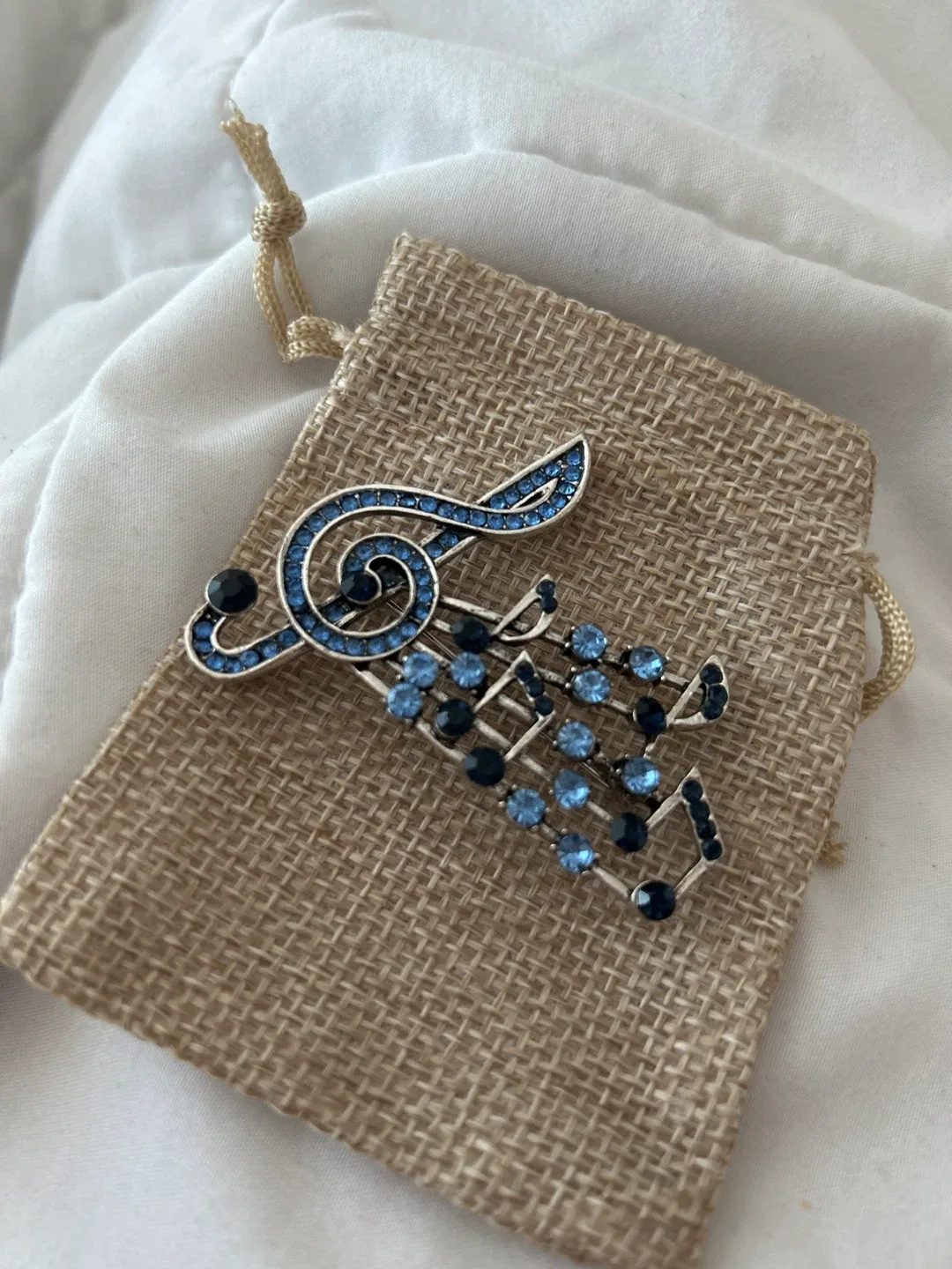 Musical Note Brooch - Blue & Silver thumbnail