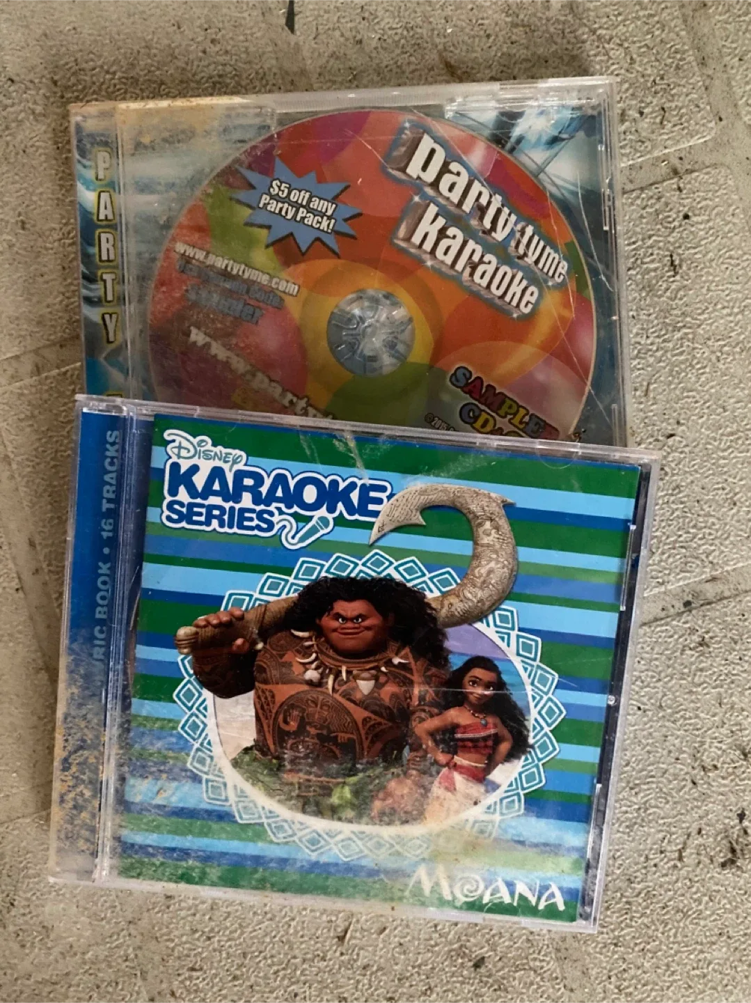 Singing Machine Karaoke SML283BK image indicator(2)