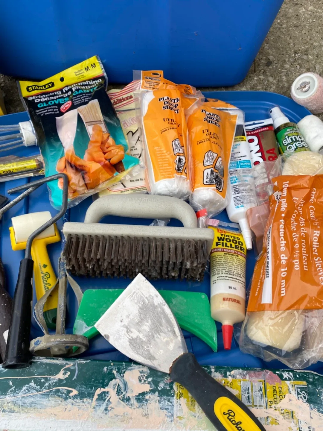 Painting Supplies - Rollers, Brushes, Scrapers & More image indicator(3)