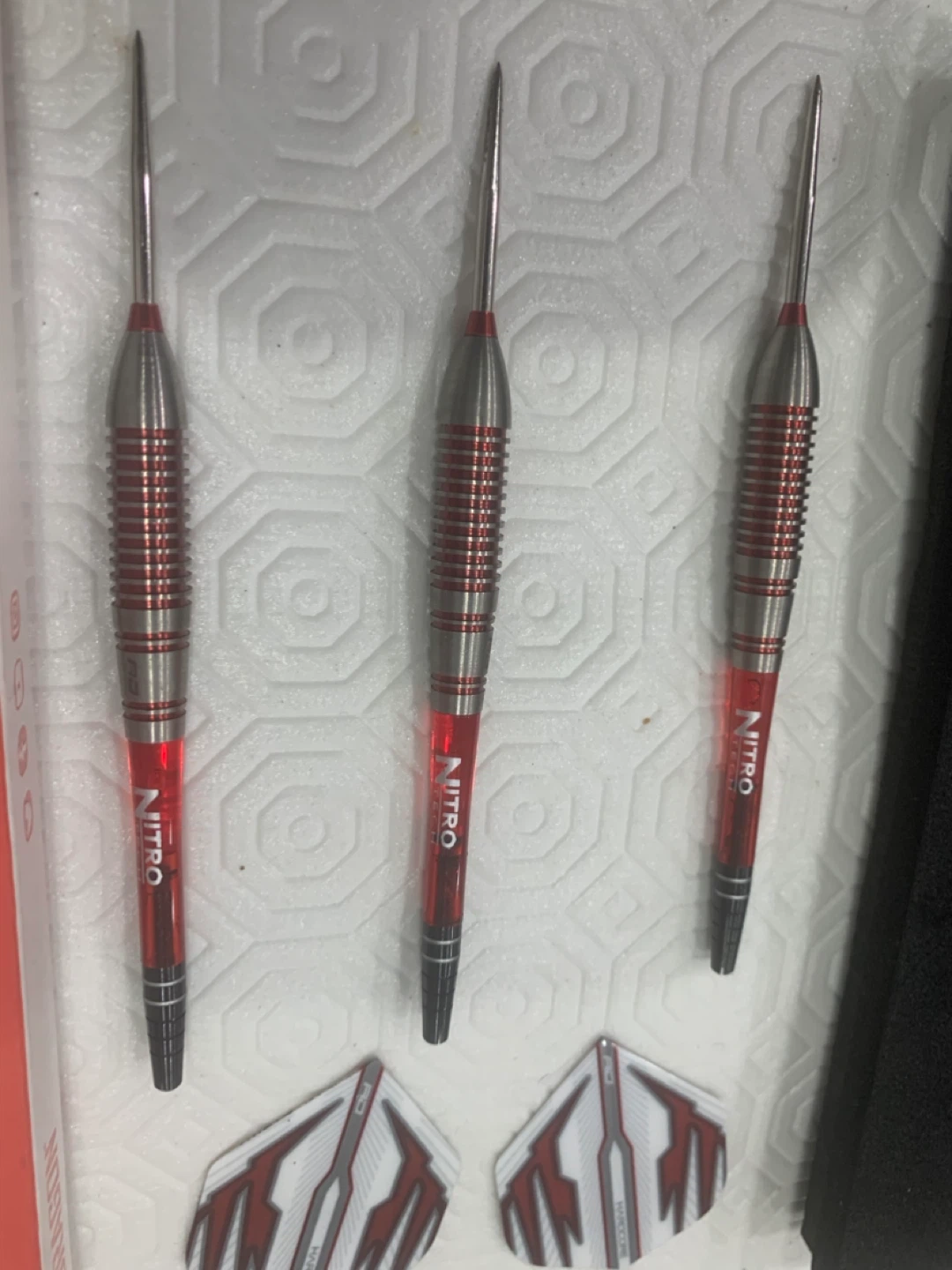 Red Dragon Darts - NitroTech Shafts, Hardcore Flights - photo 5