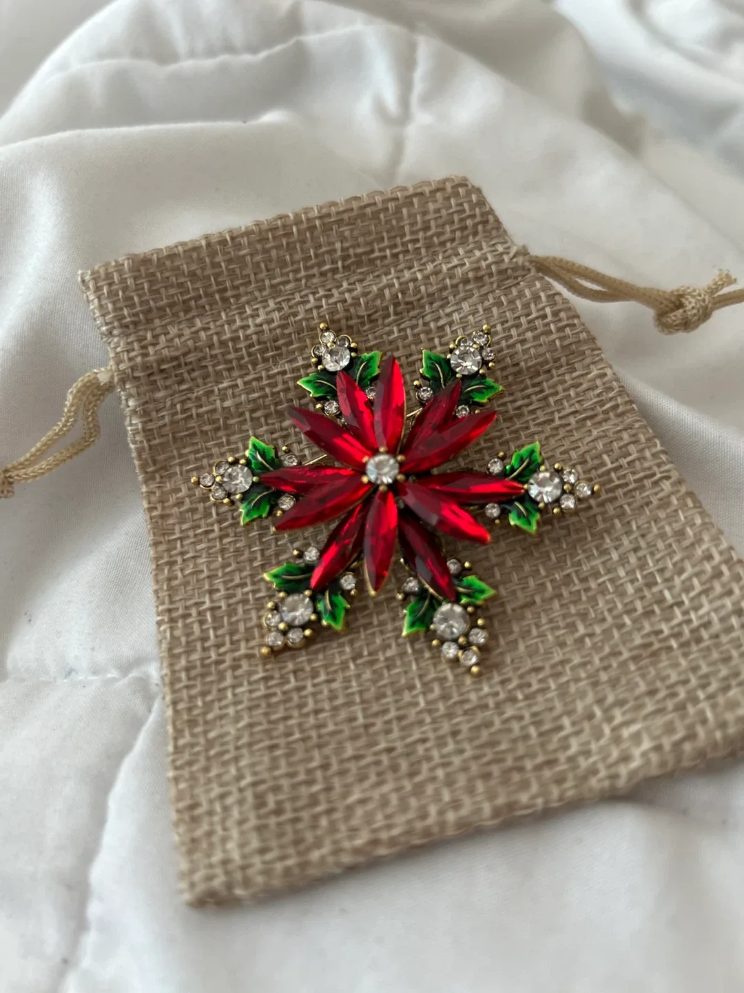 Red Poinsettia Christmas Brooch thumbnail