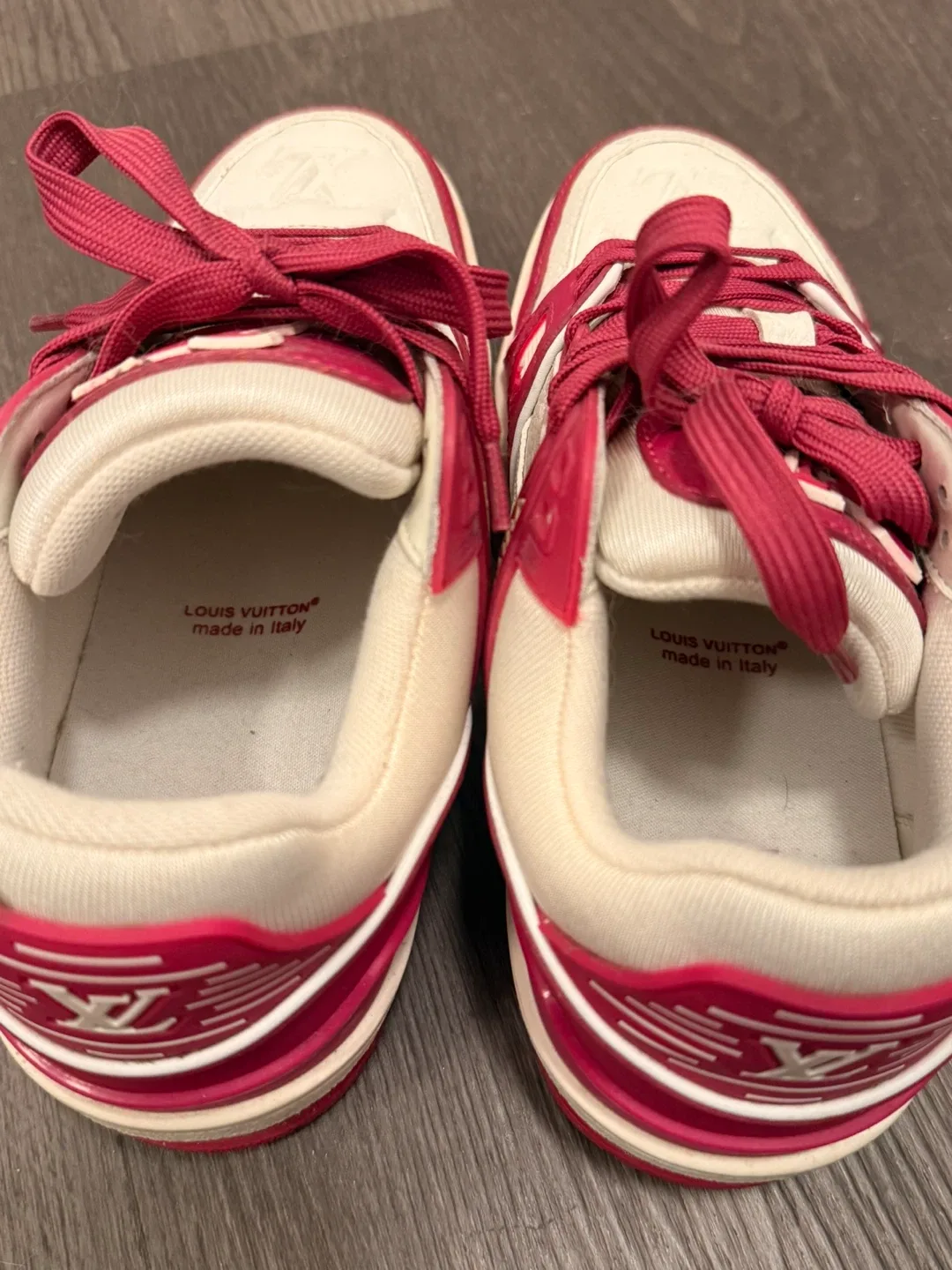 Louis Vuitton Pink/White Sneakers image indicator(4)