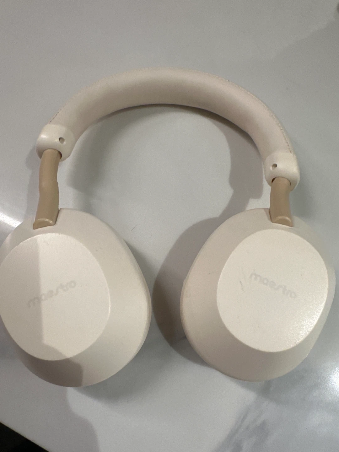 Maestro Wireless Headphones - Beige