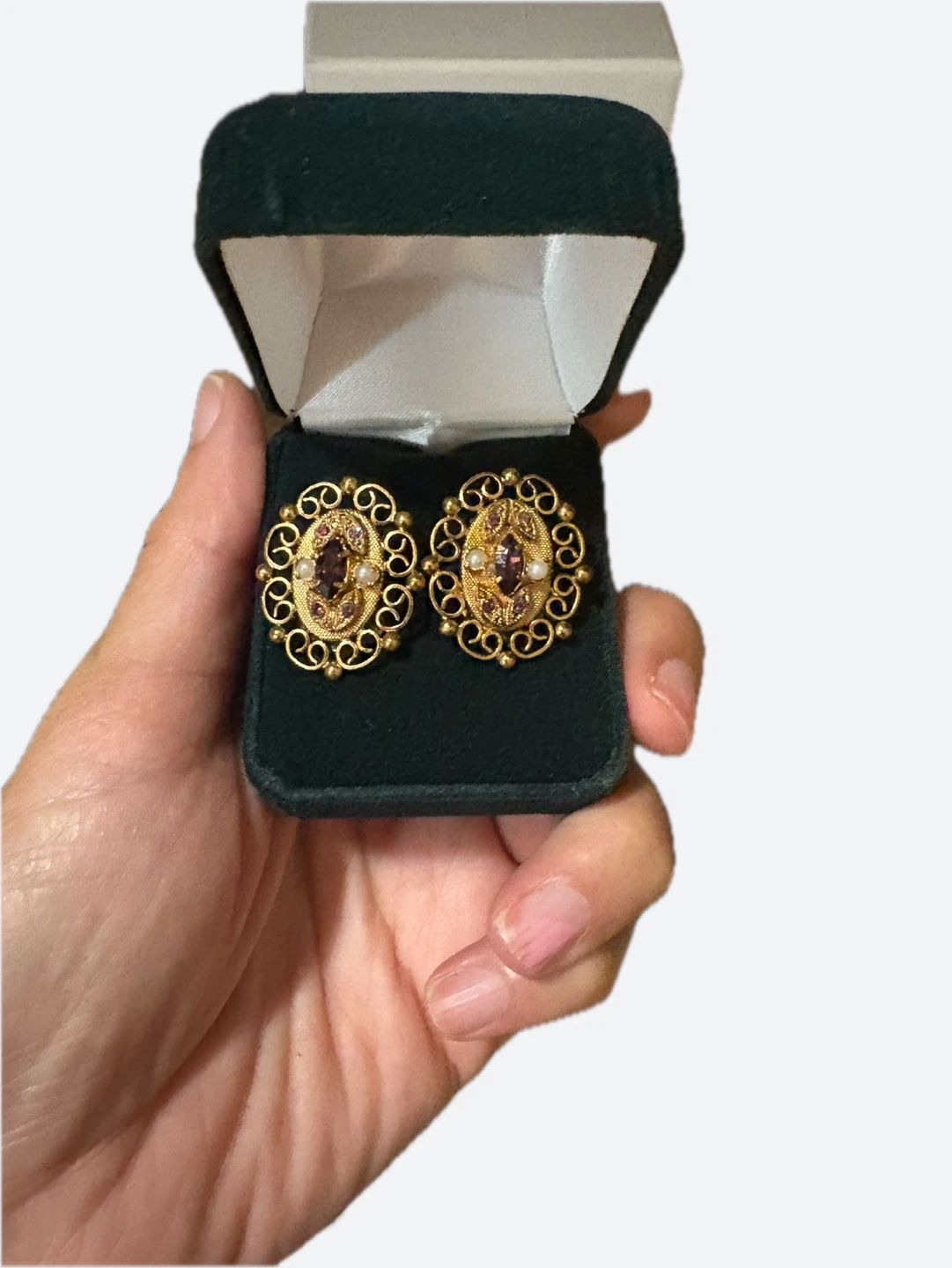 Vintage Gold Tone Clip On Earrings - photo 3