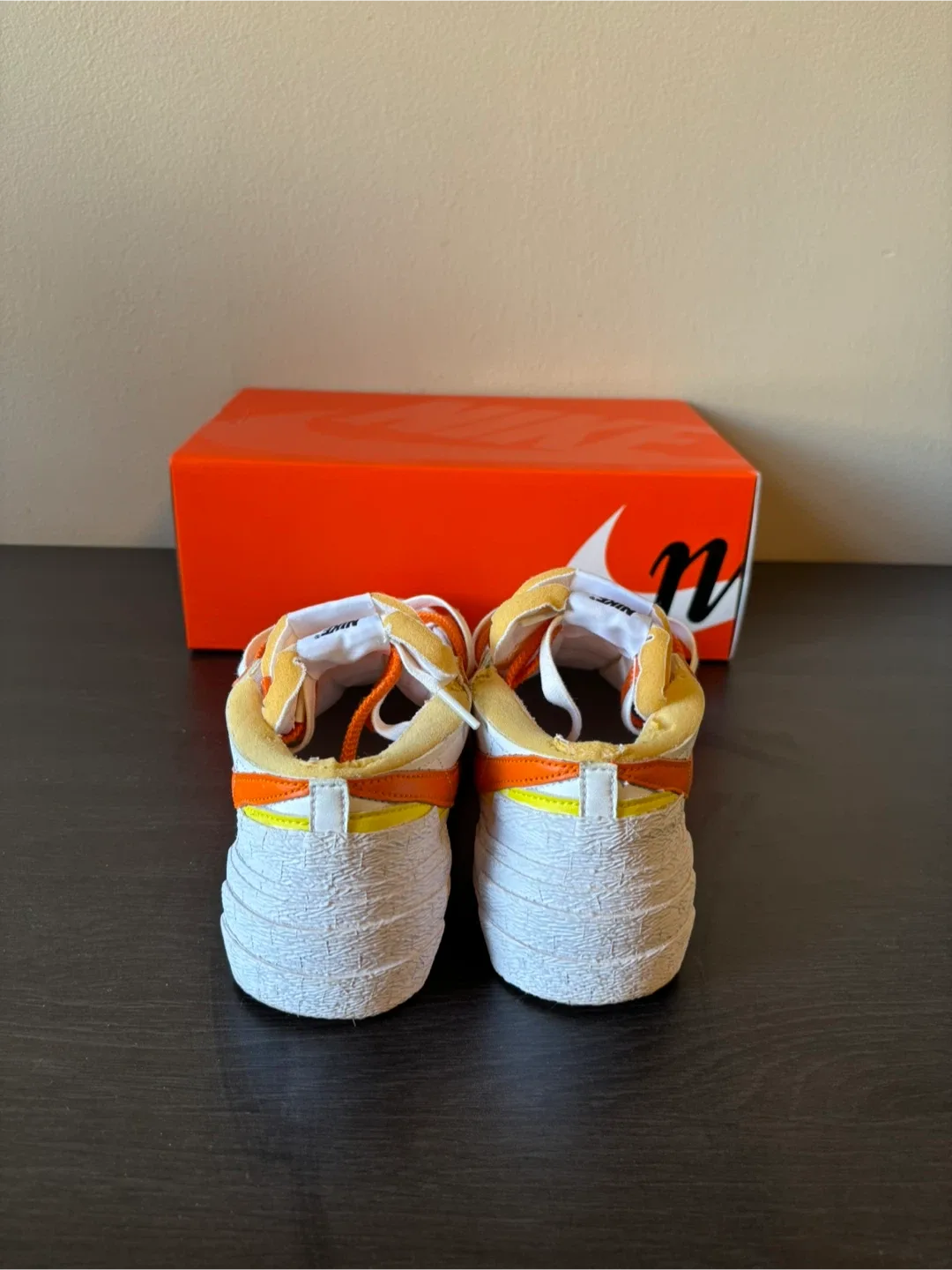 Sacai X Nike blazer low white magama orange mens US 7.5 image indicator(3)