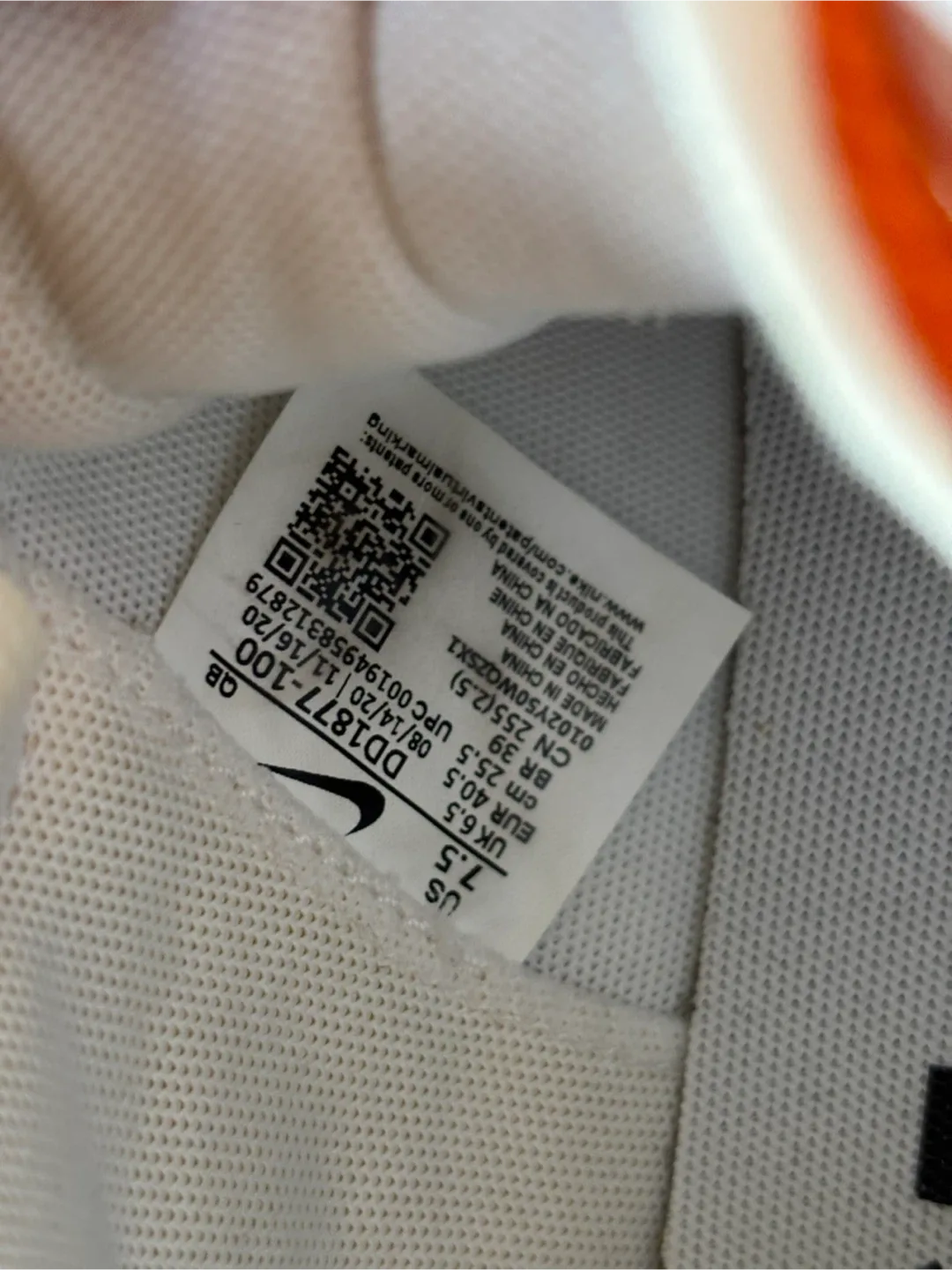 Sacai X Nike blazer low white magama orange mens US 7.5 image indicator(5)