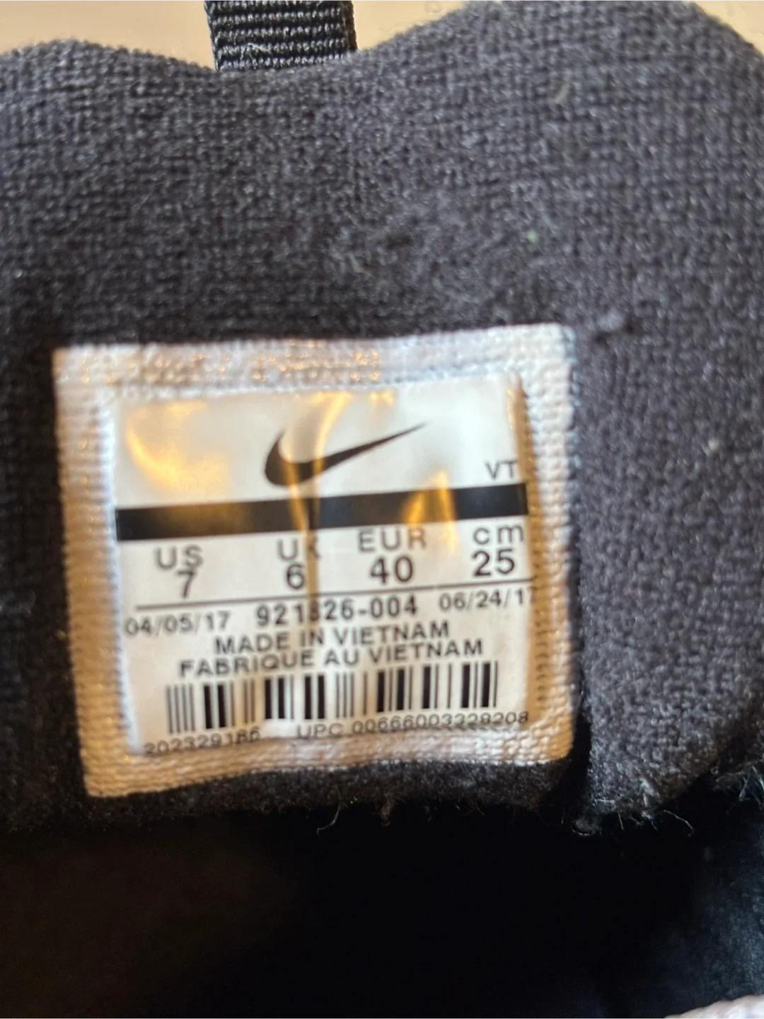 Nike air max 97 og black volt mens US7 image indicator(8)