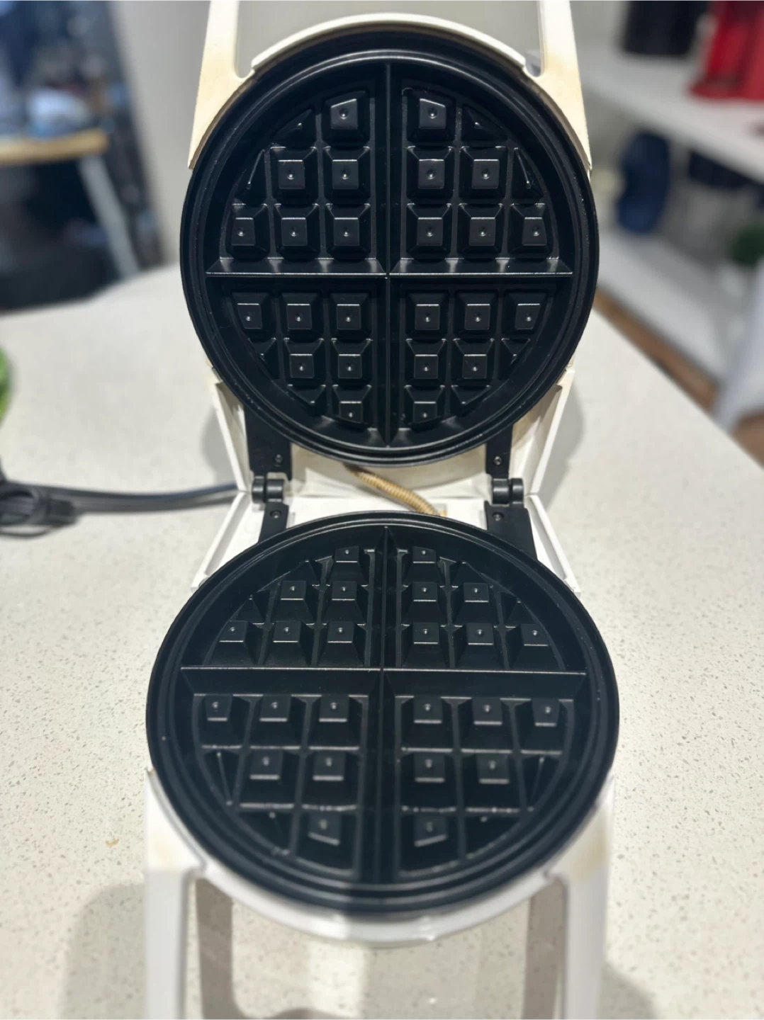 Philips Belgian Waffle Maker - photo 2