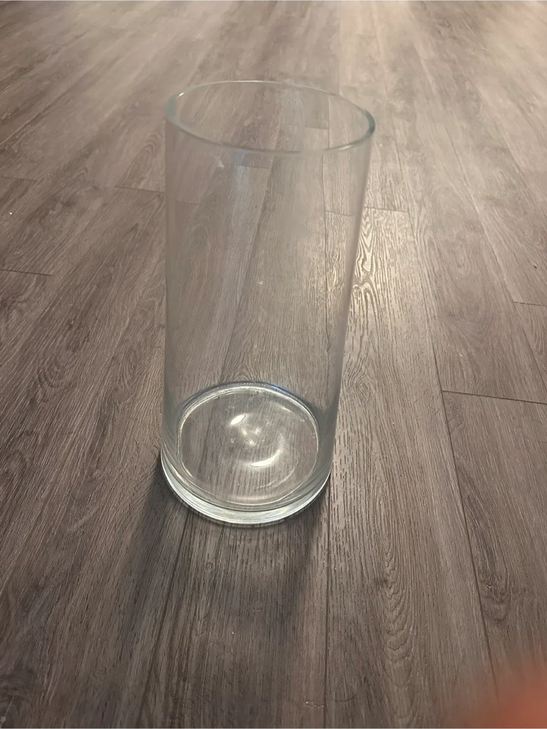 Tall Glass Cylinder Vase thumbnail