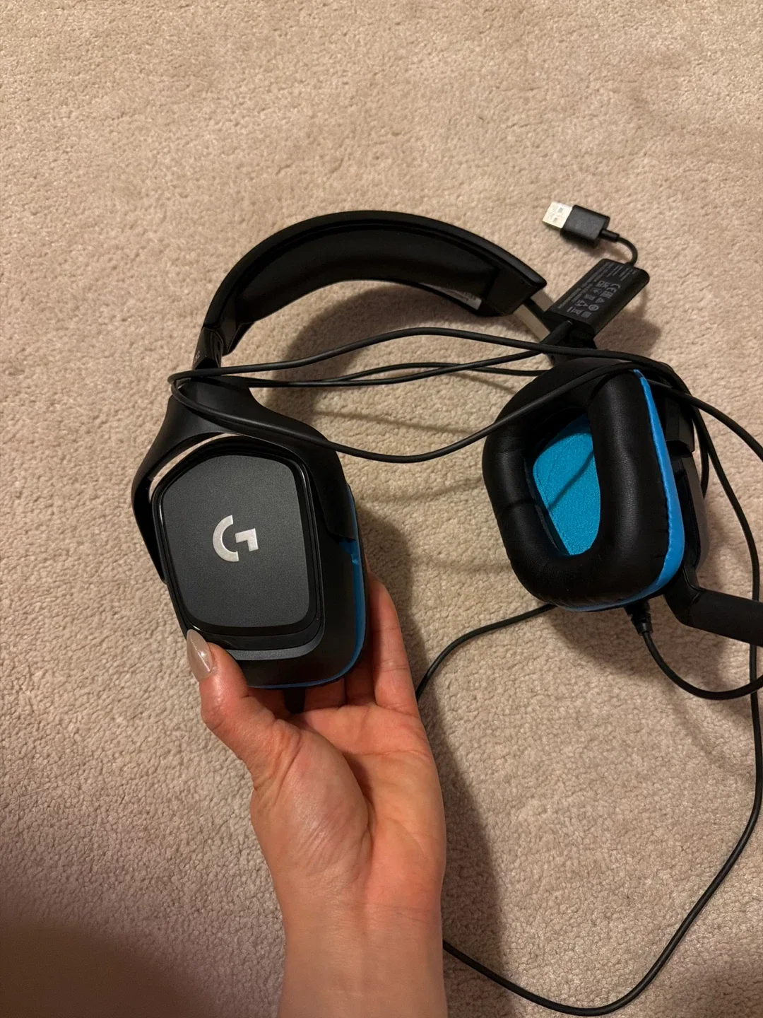 Logitech G432 Gaming Headset - Black & Blue image indicator(2)