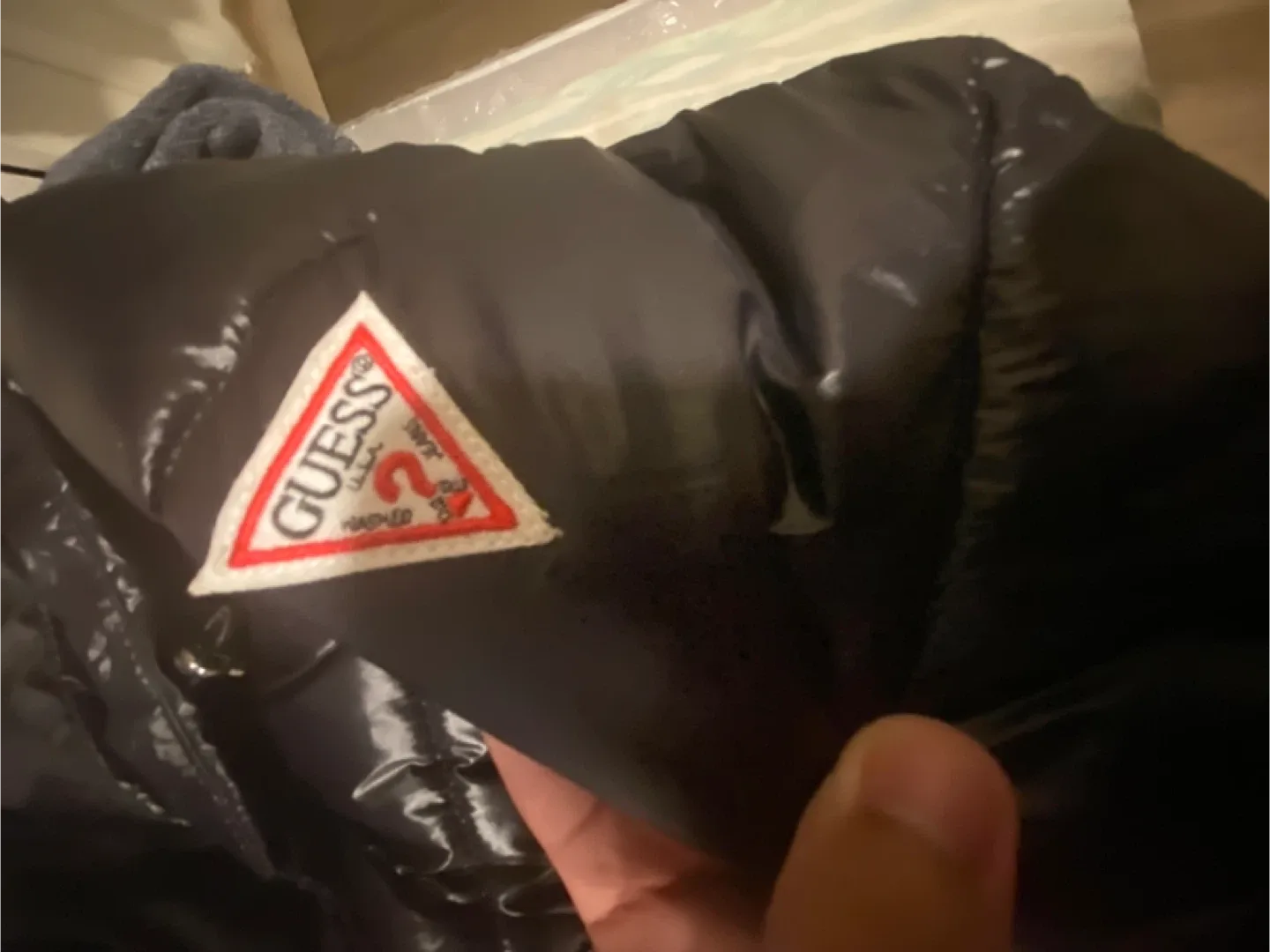 Guess Black Puffer Jacket - Size XL image indicator(3)