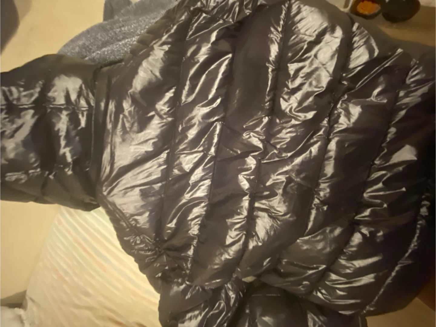 Guess Black Puffer Jacket - Size XL - photo 4