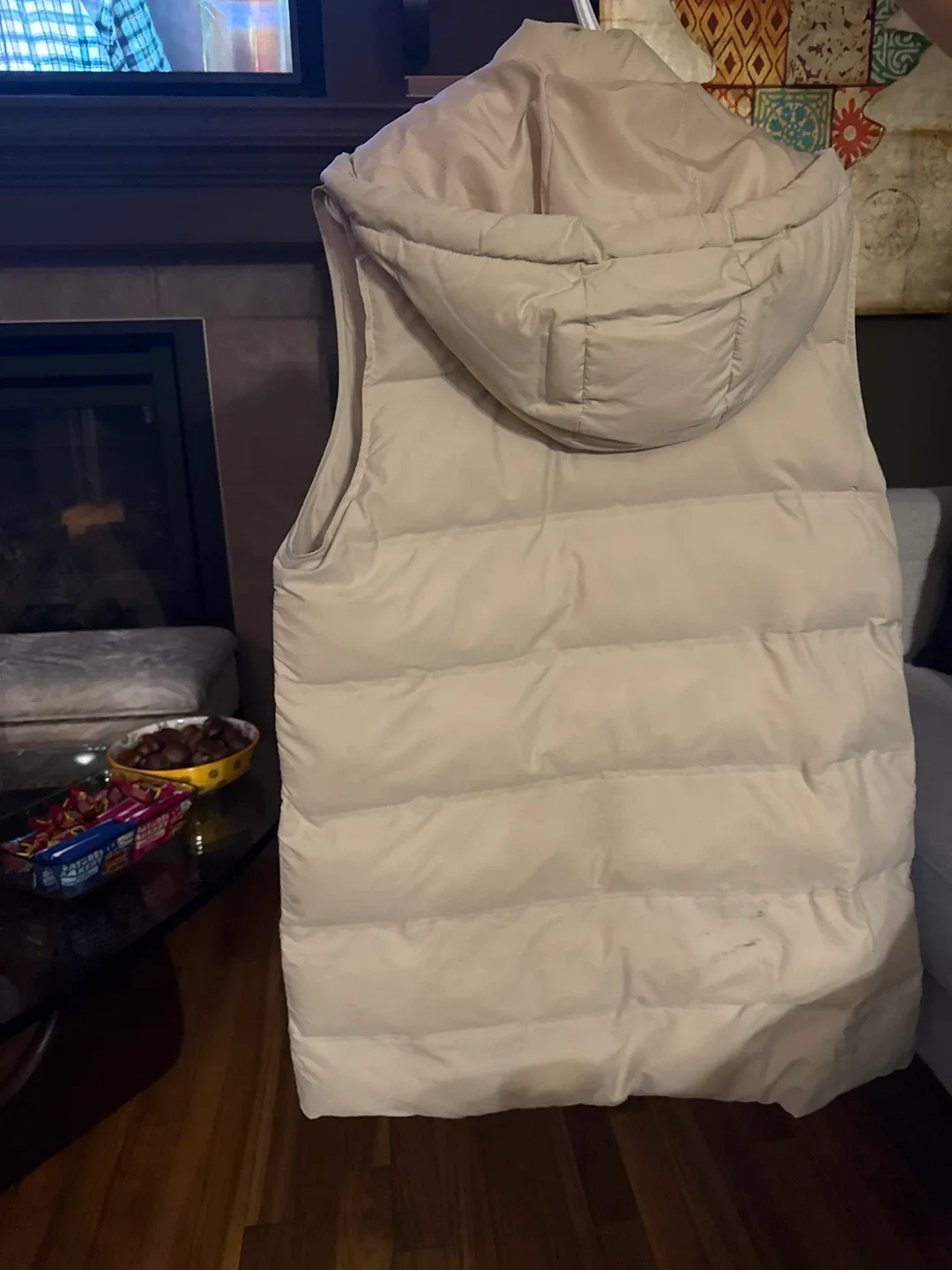 Zara Puffer Vest with Hood - XL image indicator(3)