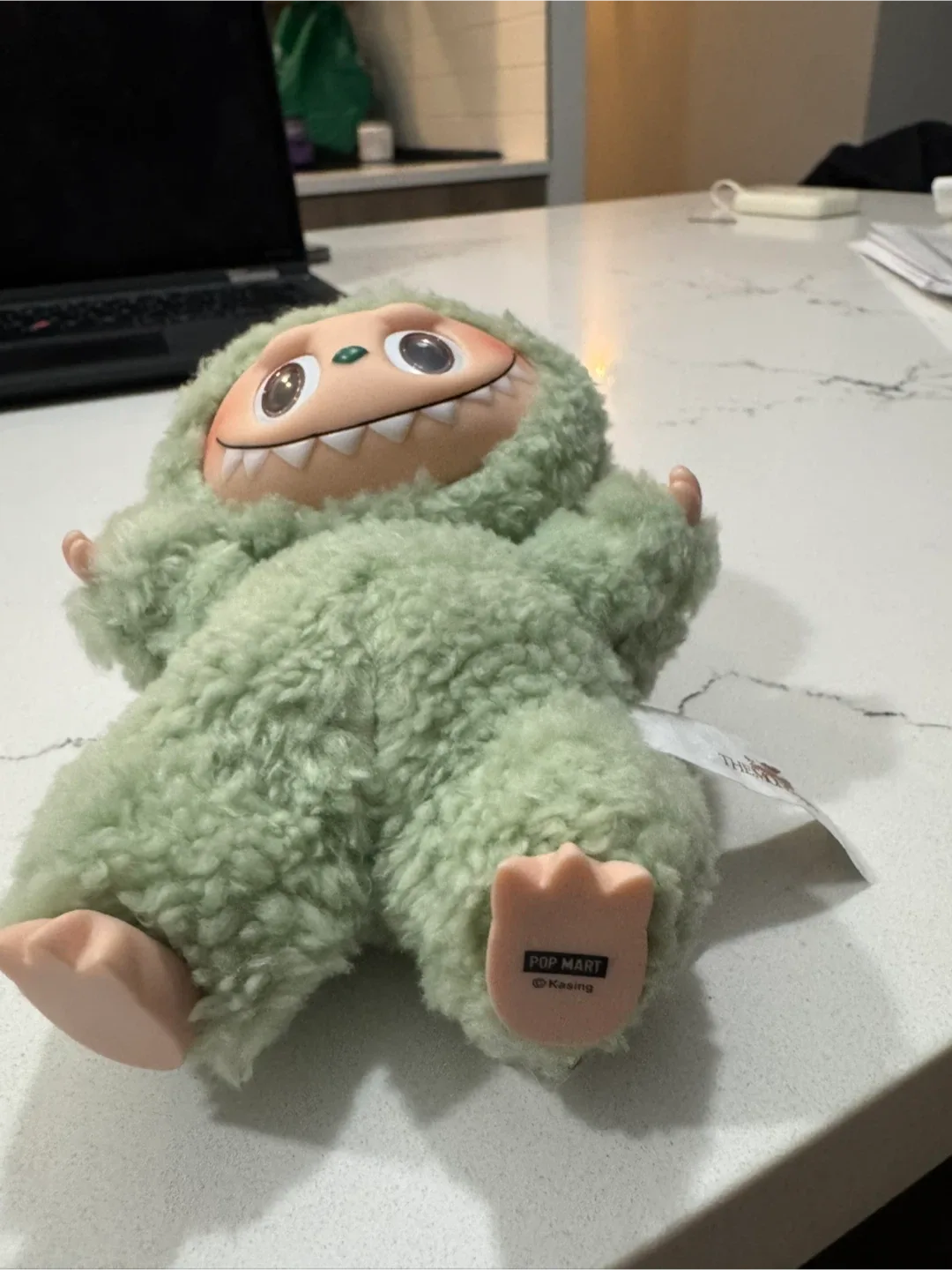 Pop Mart Kasing Lung The Monsters Plush image indicator(2)