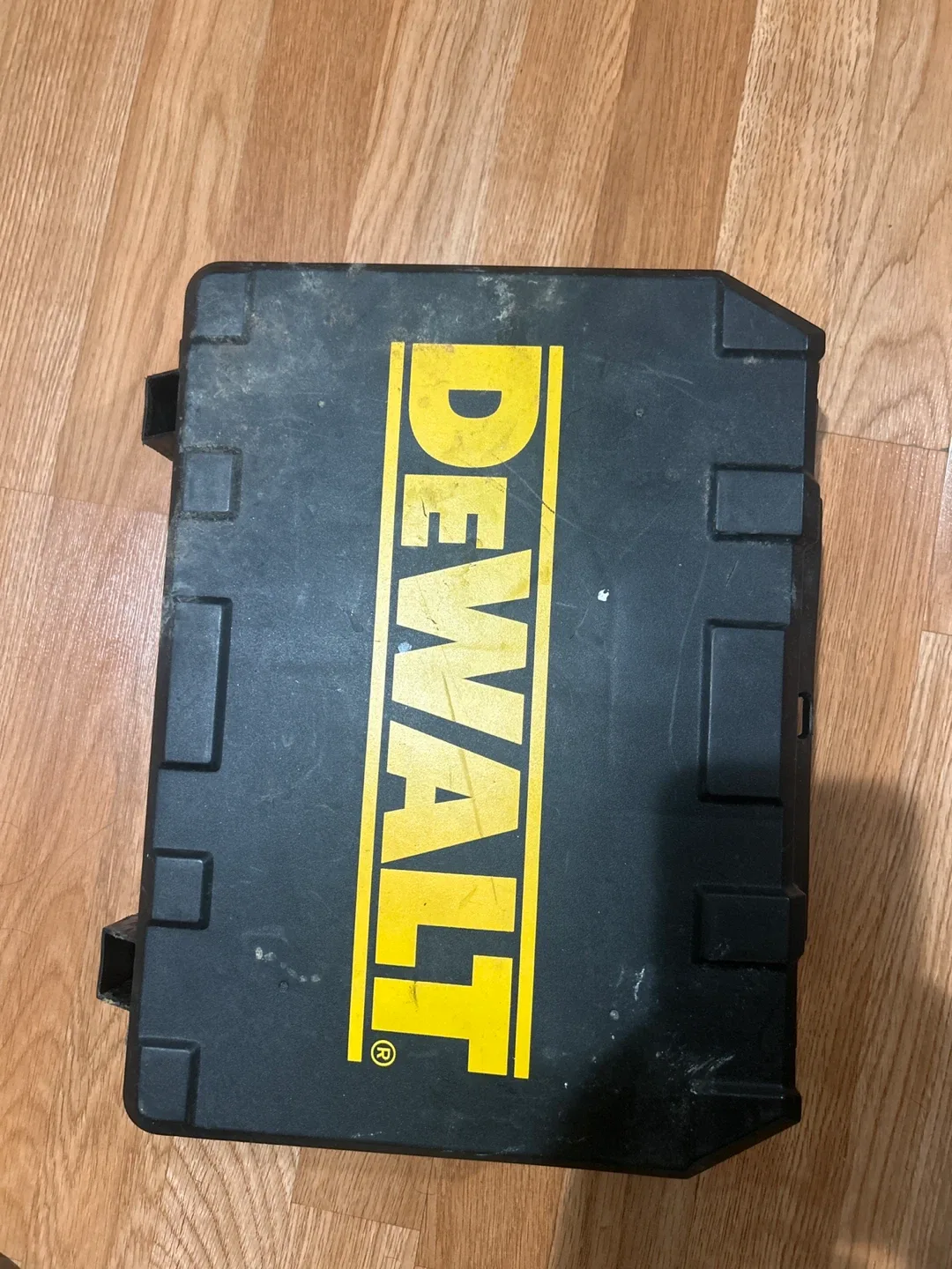 DeWalt Cordless Drill with Case image indicator(3)