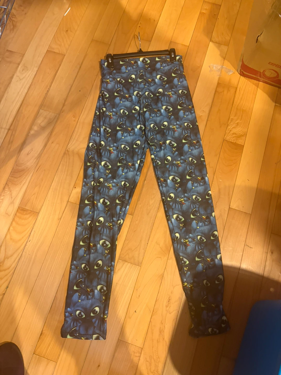 Toothless How to Train Your Dragon Leggings - photo 3