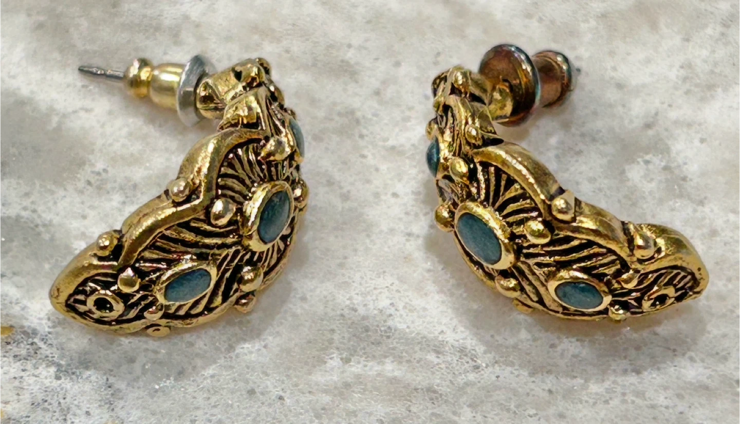 Variety Flower and Wing Shaped Stud Earrings ($5 each) - photo 4