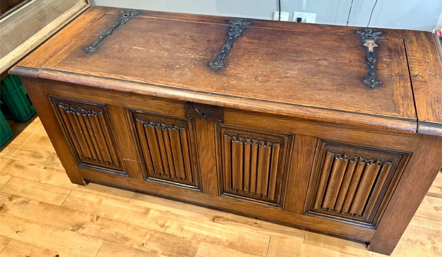 Gorgeous Antique Wooden Storage Chest (Large)