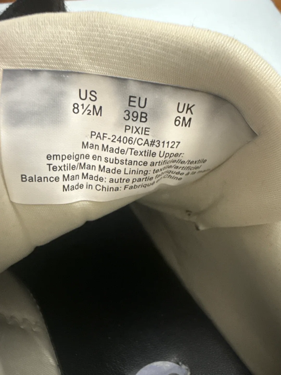 DKNY Black Wedge Sneakers image indicator(8)