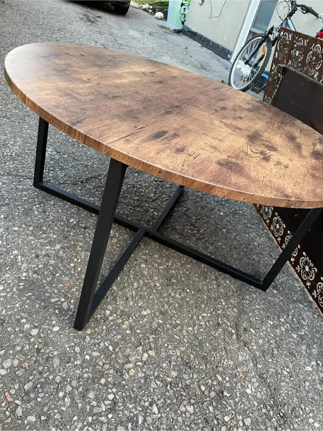 Round Coffee Table - Wood & Black Metal image indicator(3)