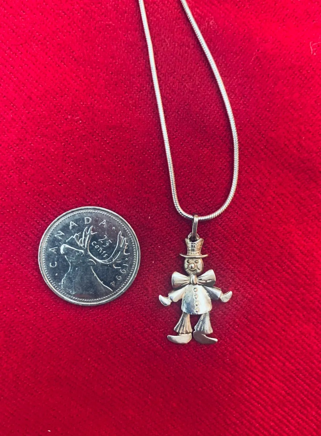 Vintage Clown Pendant Necklace - 16 Inches image indicator(4)