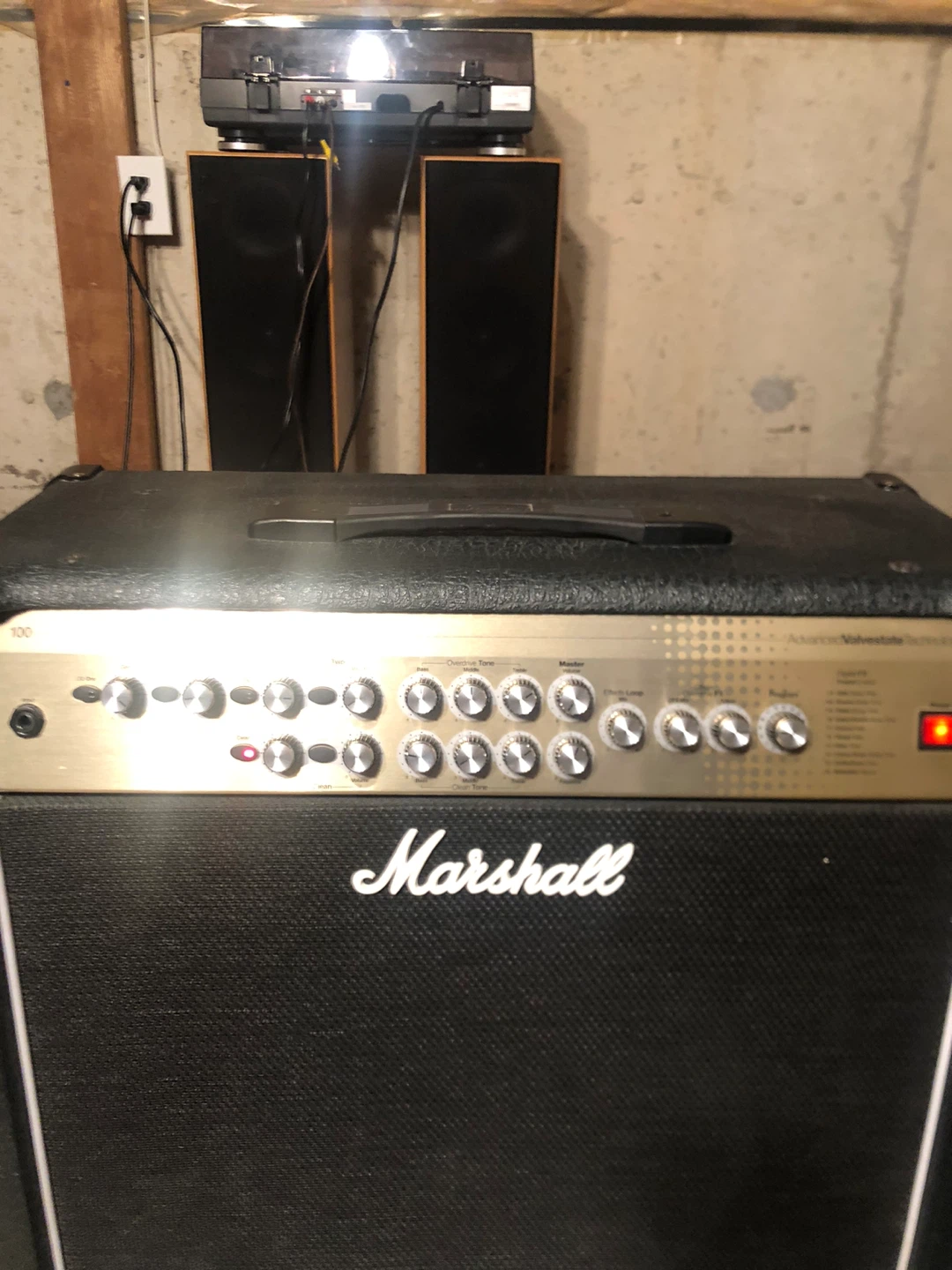 Marshall AVT100X Guitar Amplifier Combo - photo 2