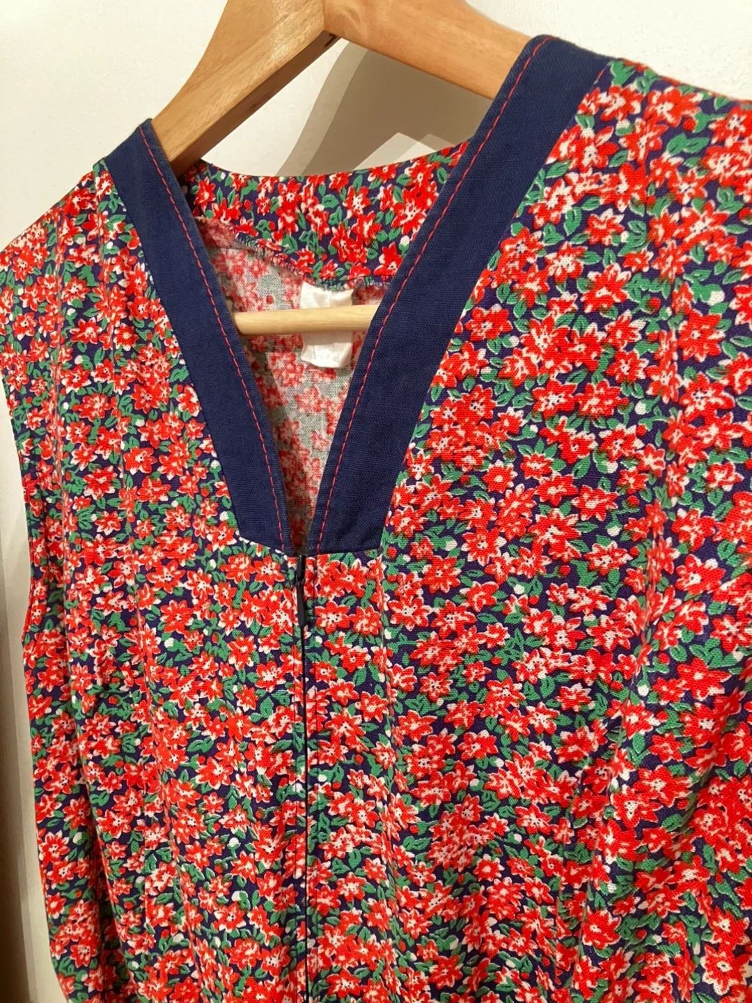 Vintage Floral Dress image indicator(2)