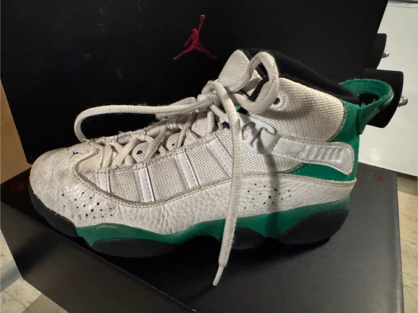 Boys Jordan sneakers 3Y - photo 5