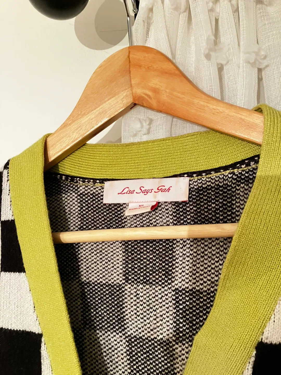 Lisa Says Gah Cardigan image indicator(2)