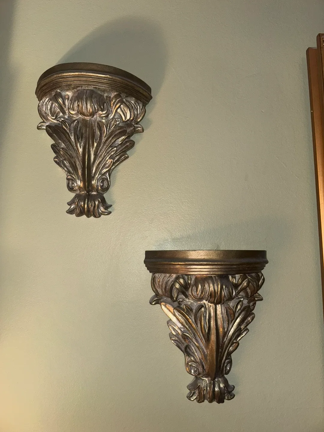 Vintage Capodimonte Style Floral Vase image indicator(5)